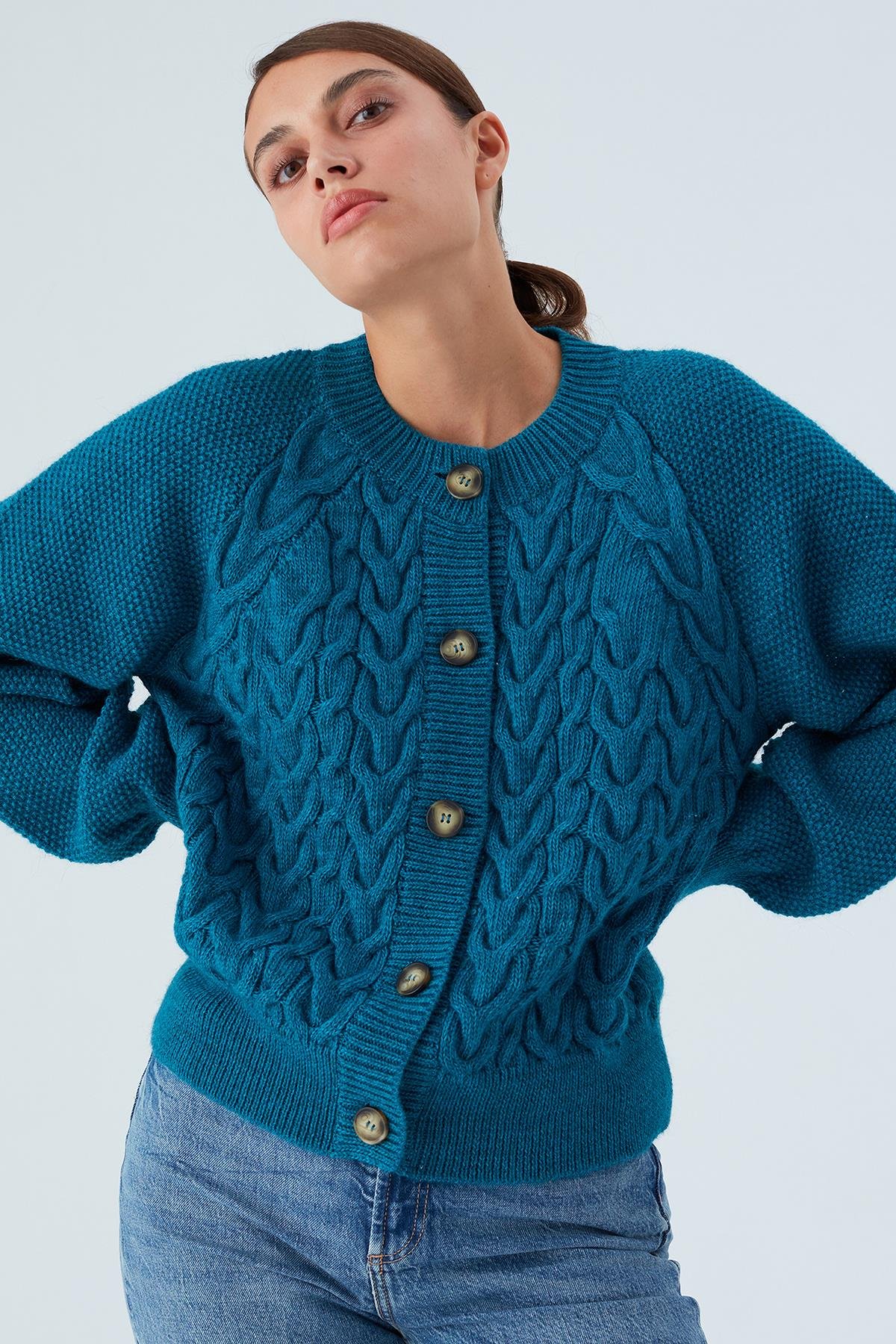 Peraluna MAY CARDIGAN Cable Knit Button Loose Cut Women Knitwear Cardigan - Turquoise