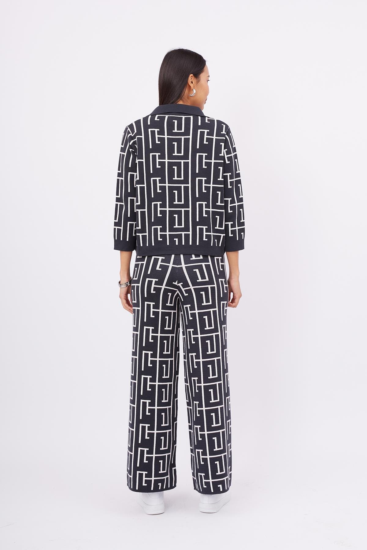 Peraluna MAZE BLOUSE Labirent Desen Crop Kesim Polo Yaka Kadın Triko Bluz - Antrasit/Ekru