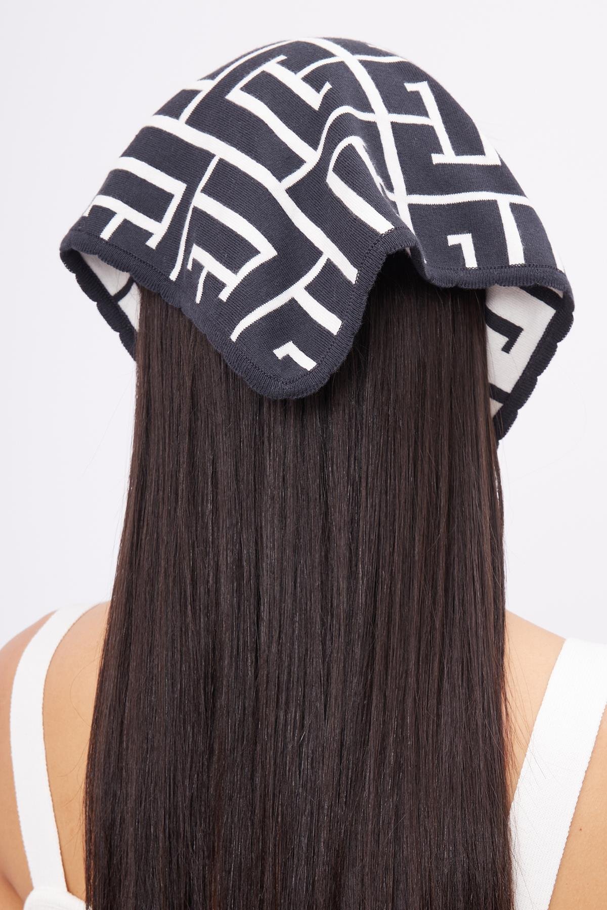 Peraluna MAZE SCARFE Labirent Desen Kadın Triko Eşarp - Antrasit/Ekru