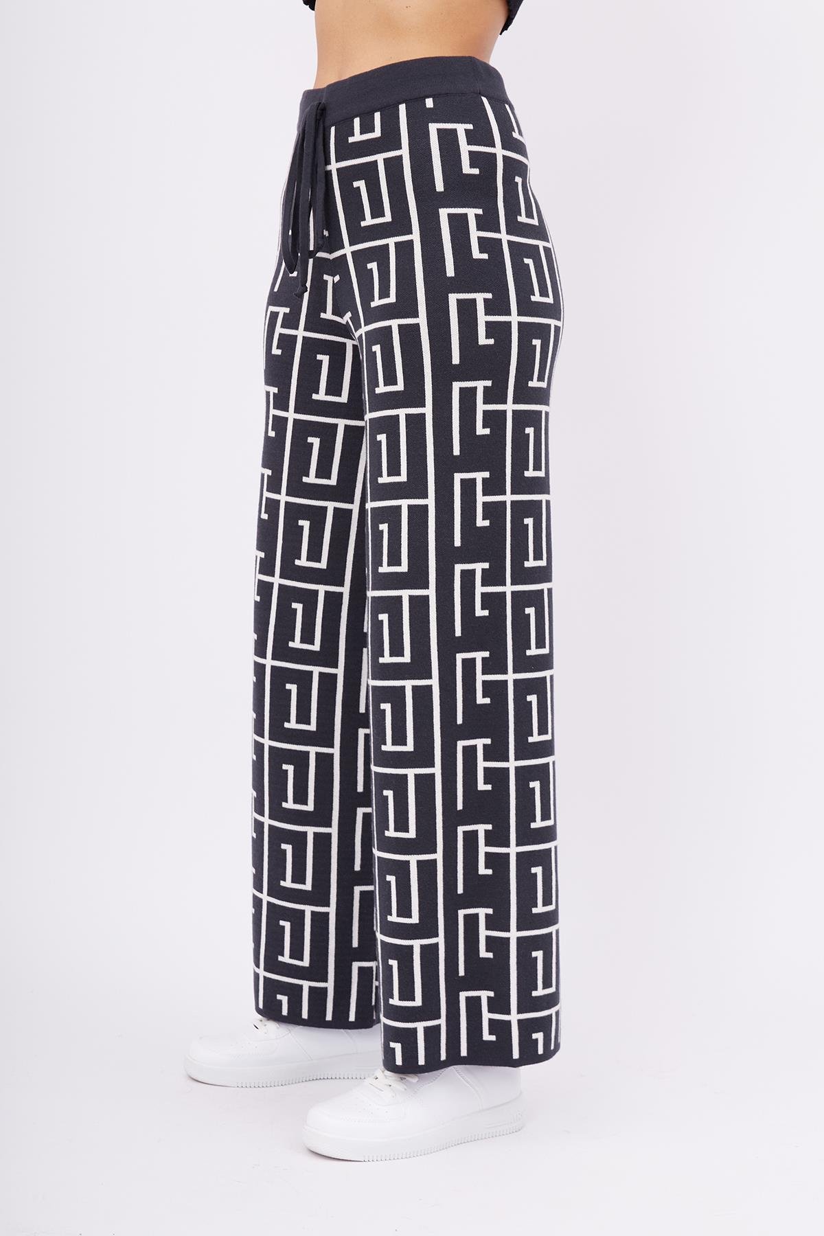 Peraluna MAZE TROUSER Labirent Desen Yüksek Bel Rahat Kesim Beli Lastikli Kadın Triko Pantolon - Antrasit/Ekru