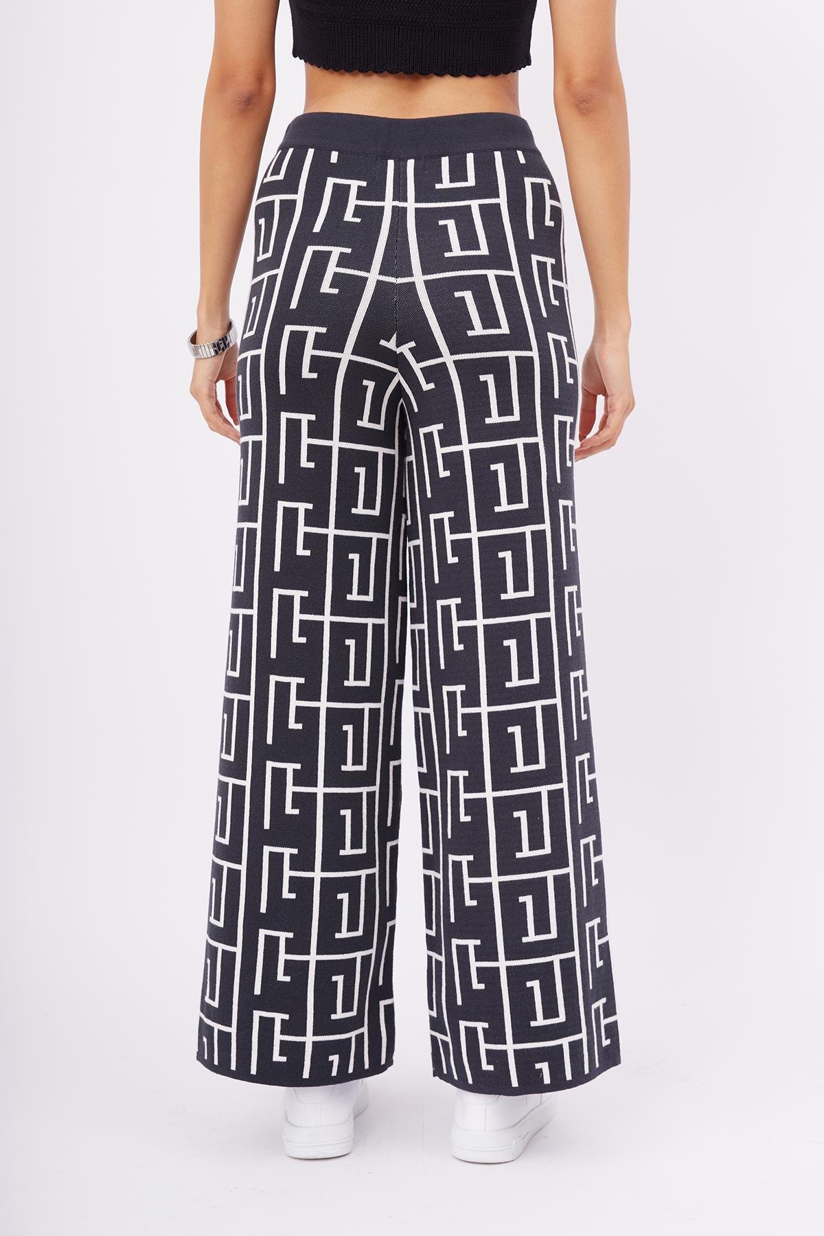 Peraluna MAZE TROUSER Labirent Desen Yüksek Bel Rahat Kesim Beli Lastikli Kadın Triko Pantolon - Antrasit/Ekru