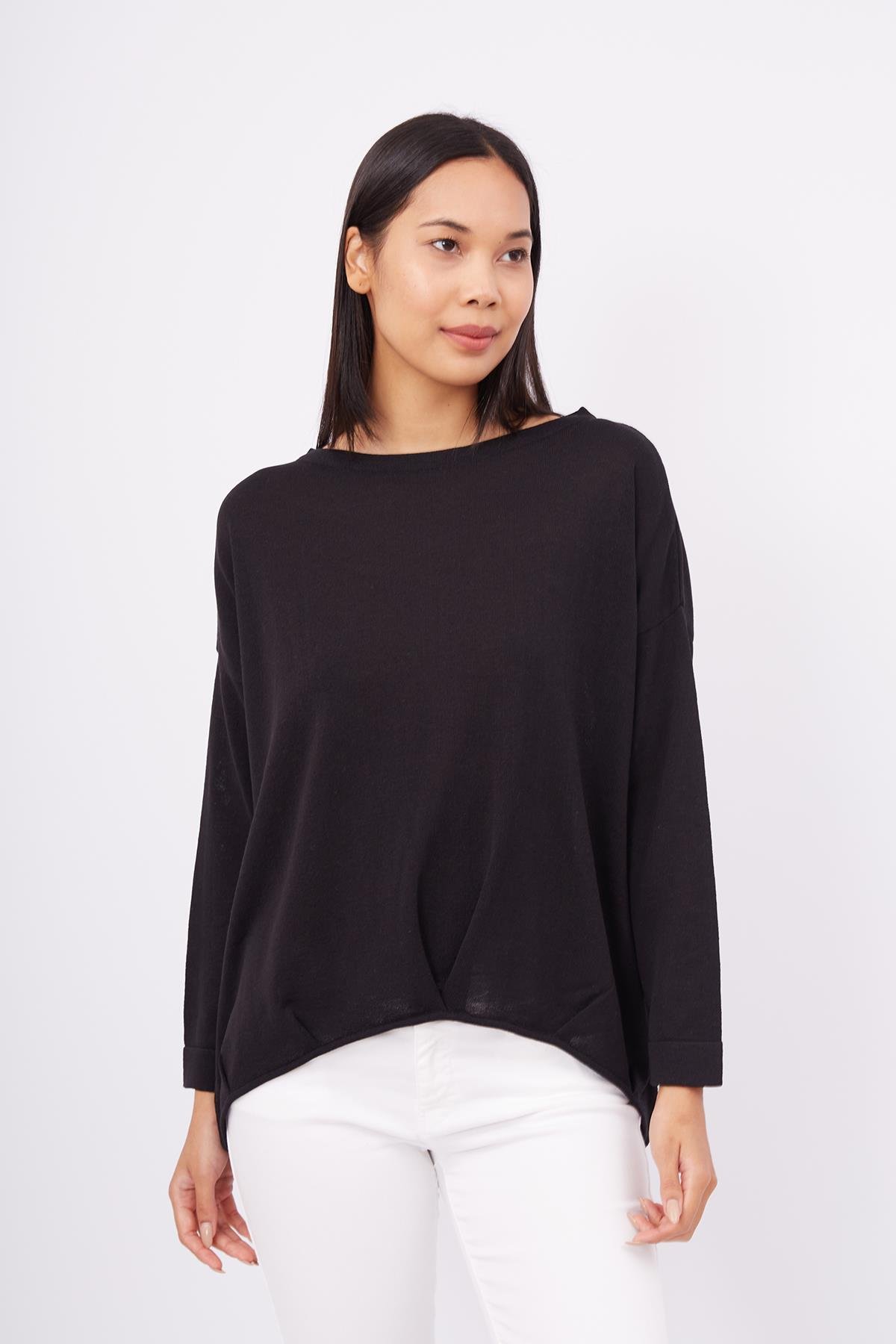 Peraluna Front and Back Pleated Loose Knitwear Women's Blouse - Black