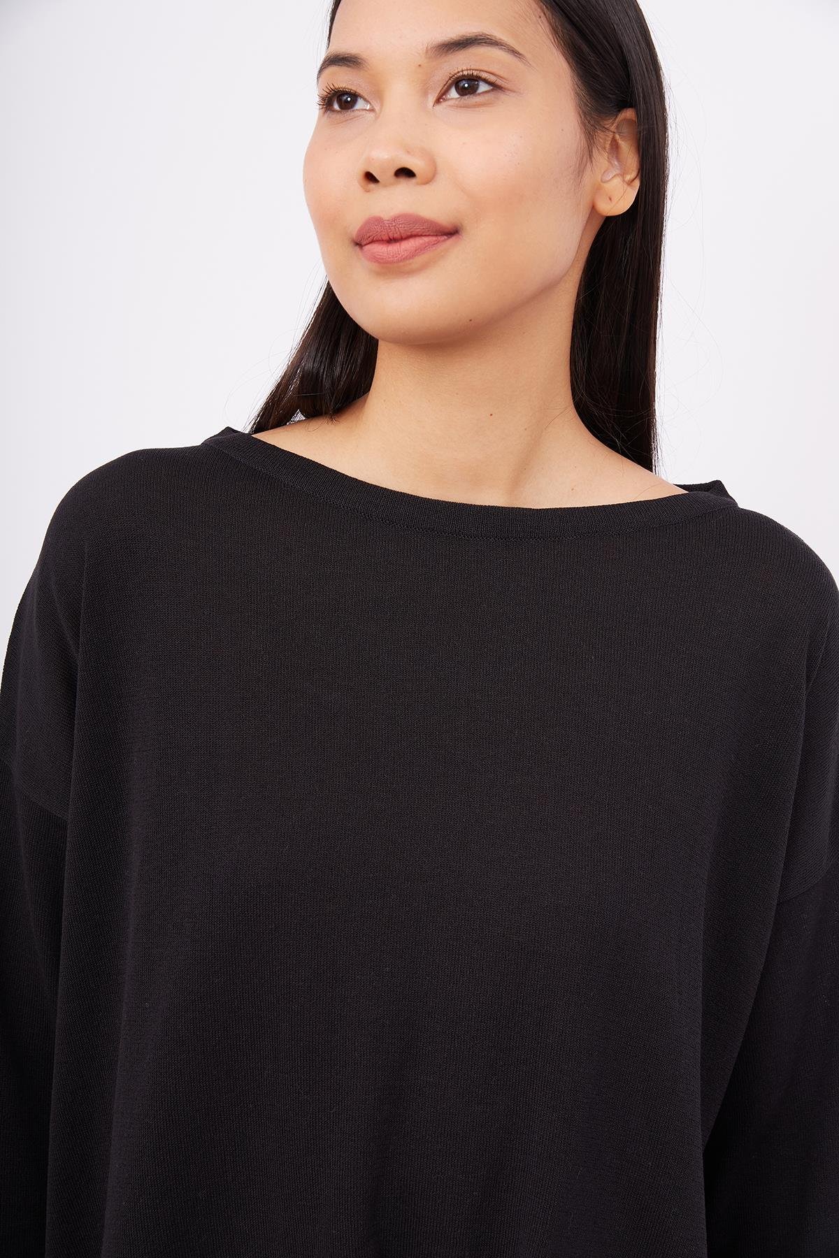 Peraluna Front and Back Pleated Loose Knitwear Women's Blouse - Black