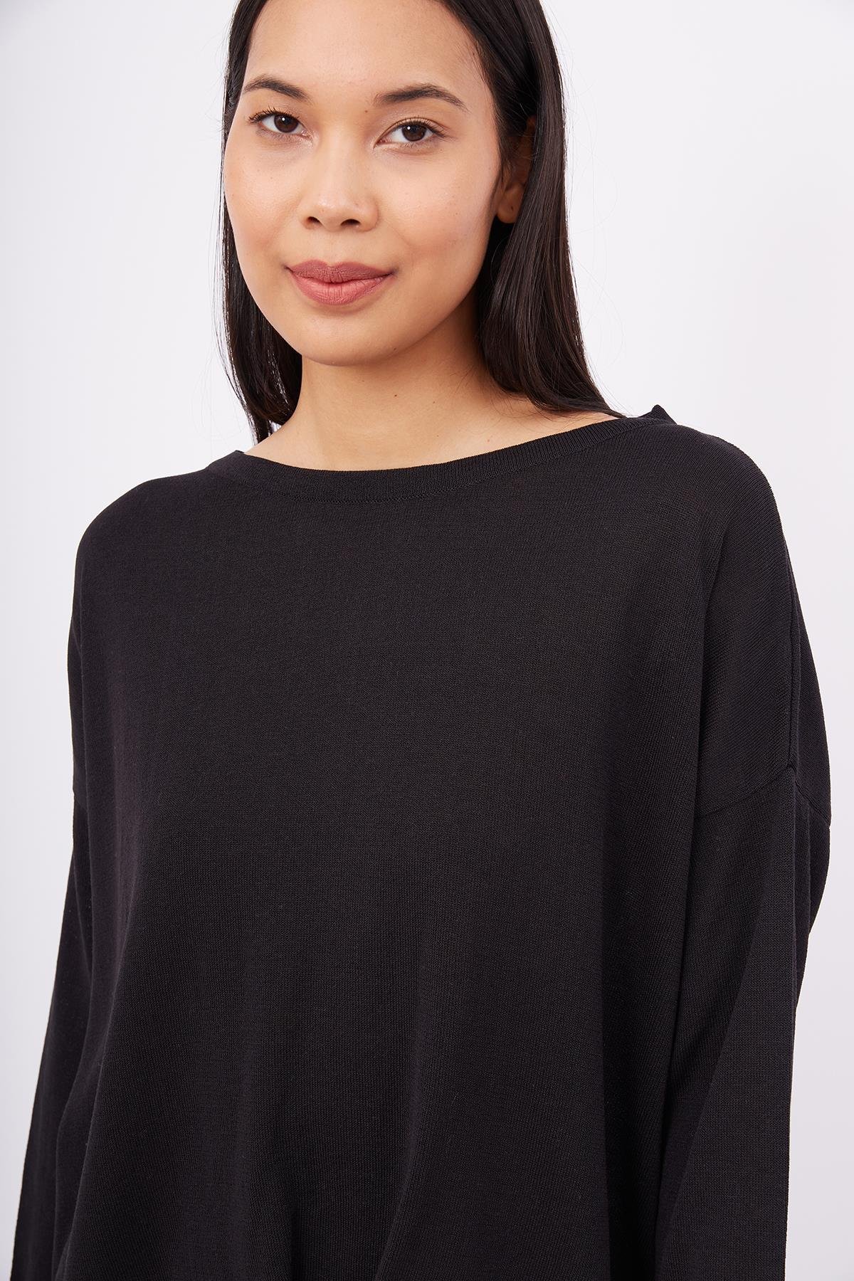 Peraluna Front and Back Pleated Loose Knitwear Women's Blouse - Black