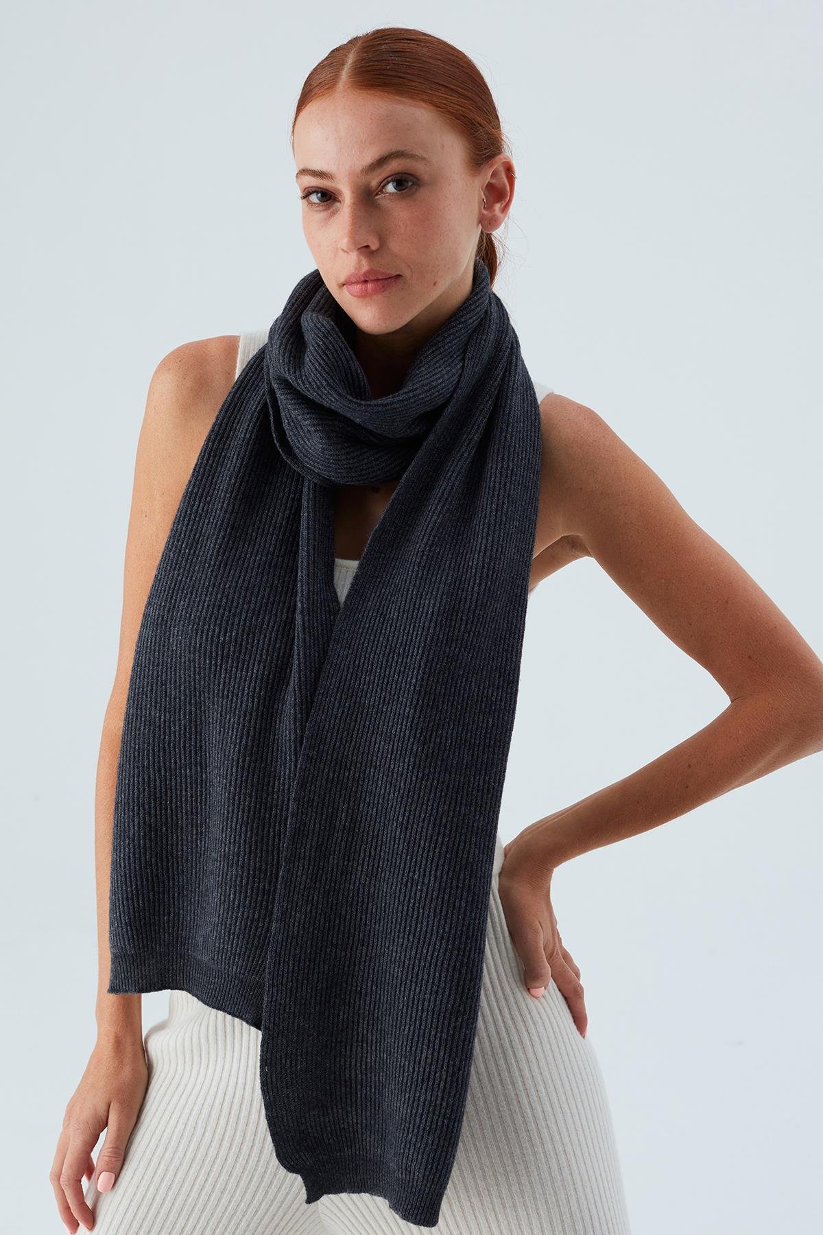 Peraluna NOMI SCARF Selanik Örgü Kaşmir Karışımlı Yumuşak Kadın Triko Atkı Antrasit