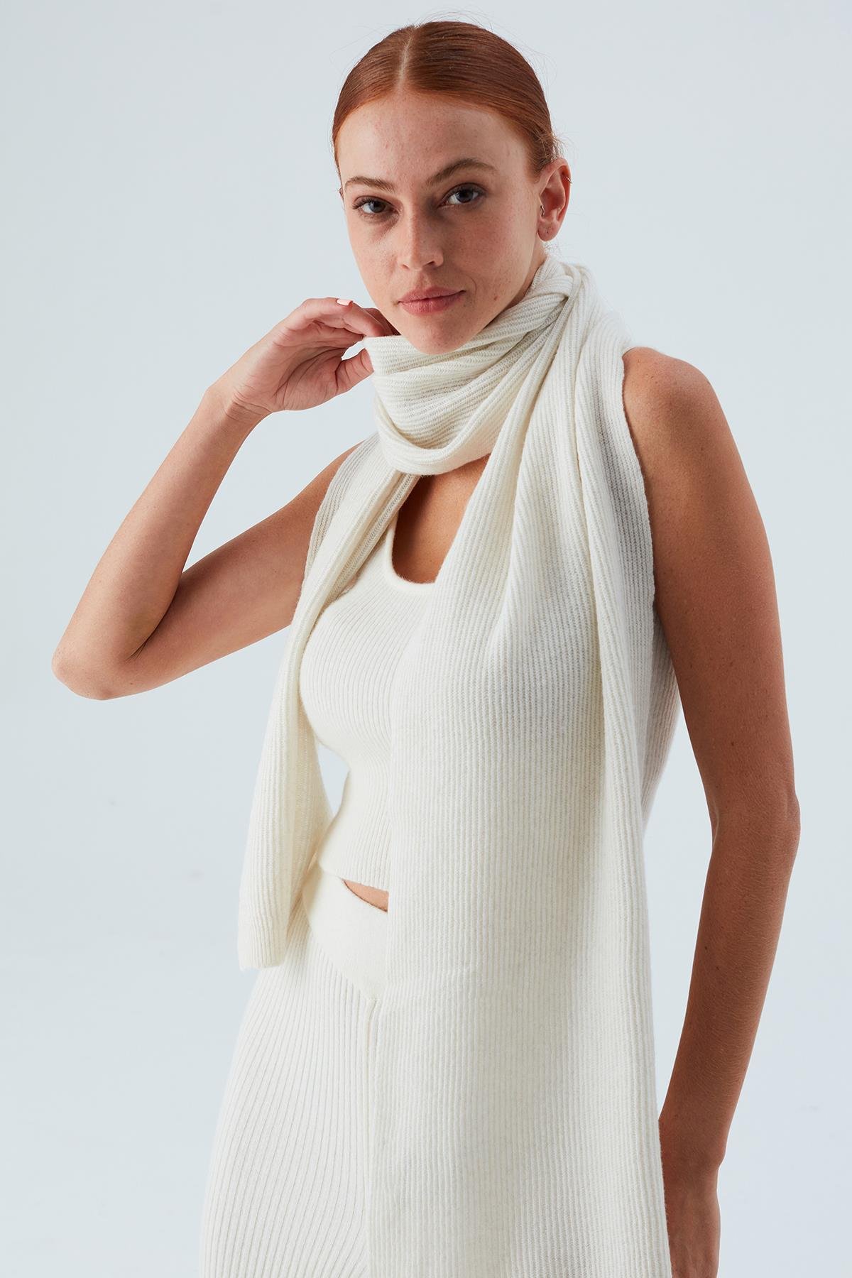 Peraluna NOMI SCARF Thessaloniki Knitting Cashmere Blend Soft Women's Knitwear Scarf - Ecru