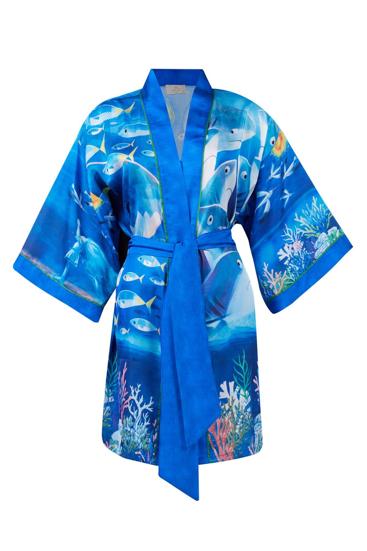 Peraluna OCEAN STORY SHORT KIMONO Balık Kuş Ve Kız Çocuk Baskılı 90 CM Kısa Saten Kadın Kimono - Deniz Mavisi