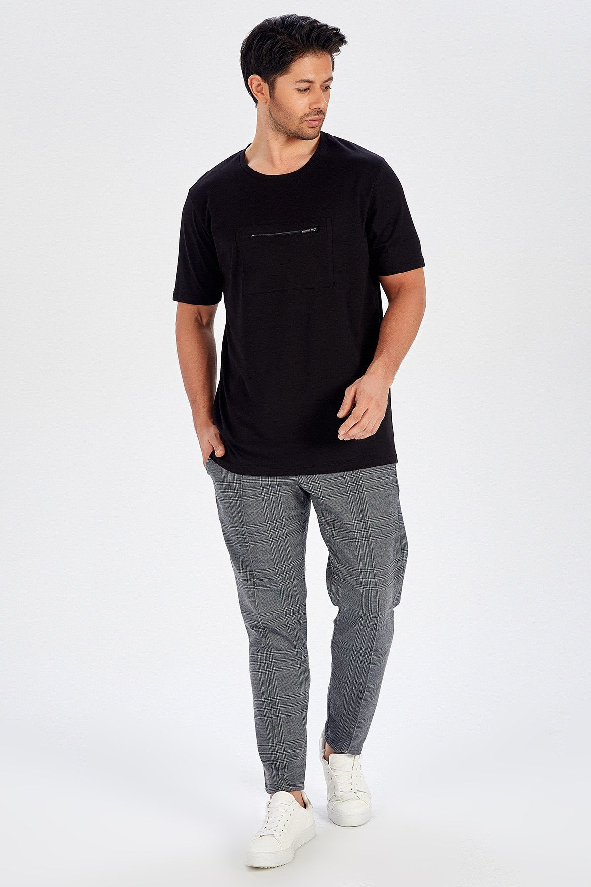 Peraluna Front Center Zipper Straight Cut Mens T-Shirt - Black