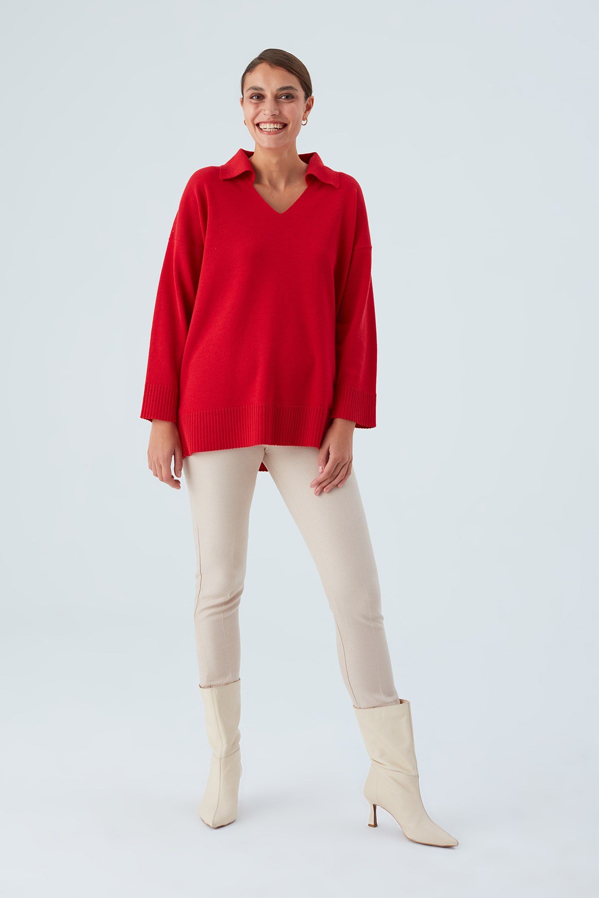 Peraluna Polo V-neck Loose Cut Women's Knitwear Sweater - Red