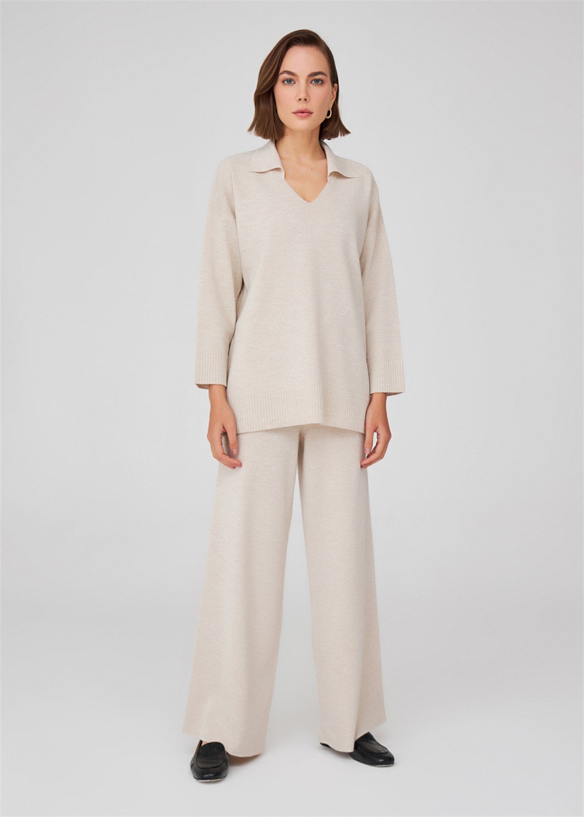 Peraluna Polo V-neck Loose Cut Women's Knitwear Sweater - Ecru Melange