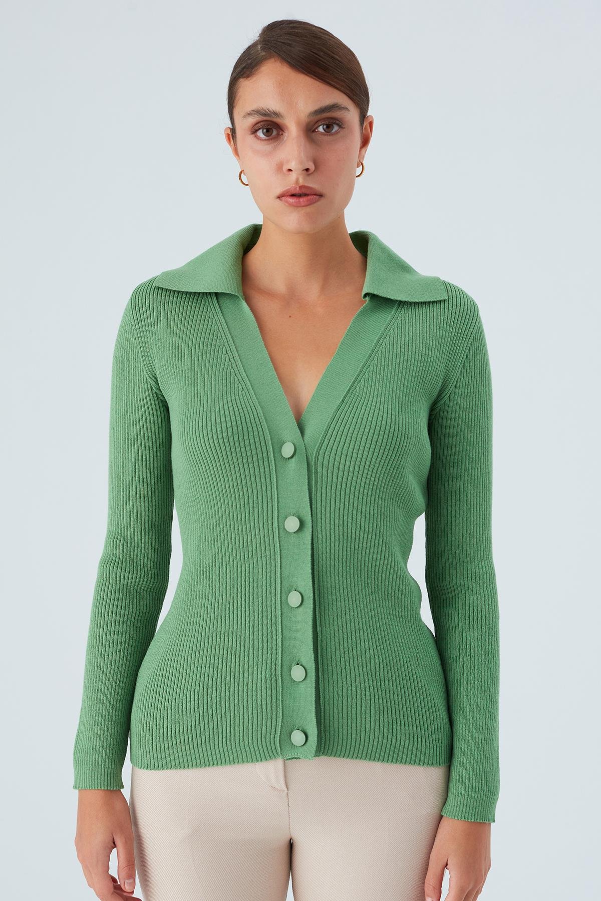 Peraluna Polo V Yaka Ribana Örgü Fit Kesim Kadın Triko Hırka Yeşil