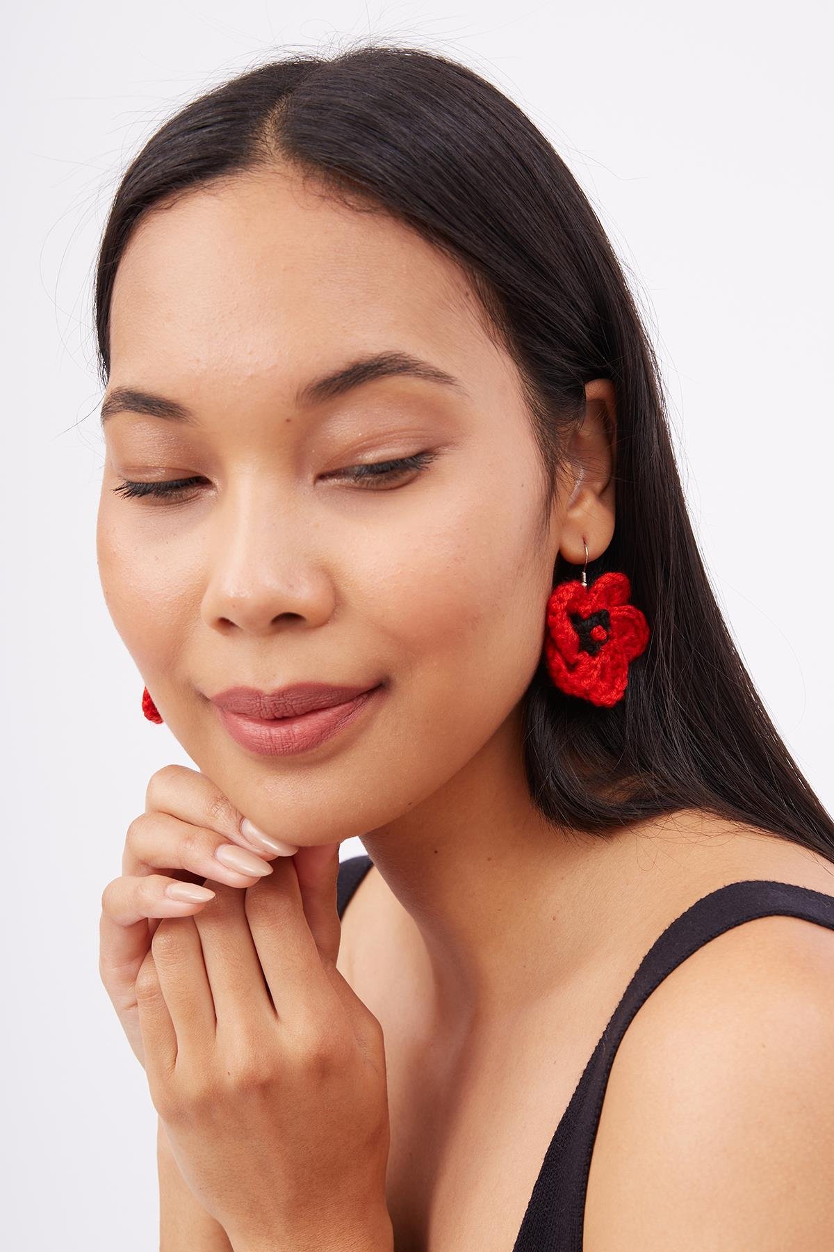 Peraluna POPPY EARRINGS El Yapımı Gelincik Küpe - Ekru