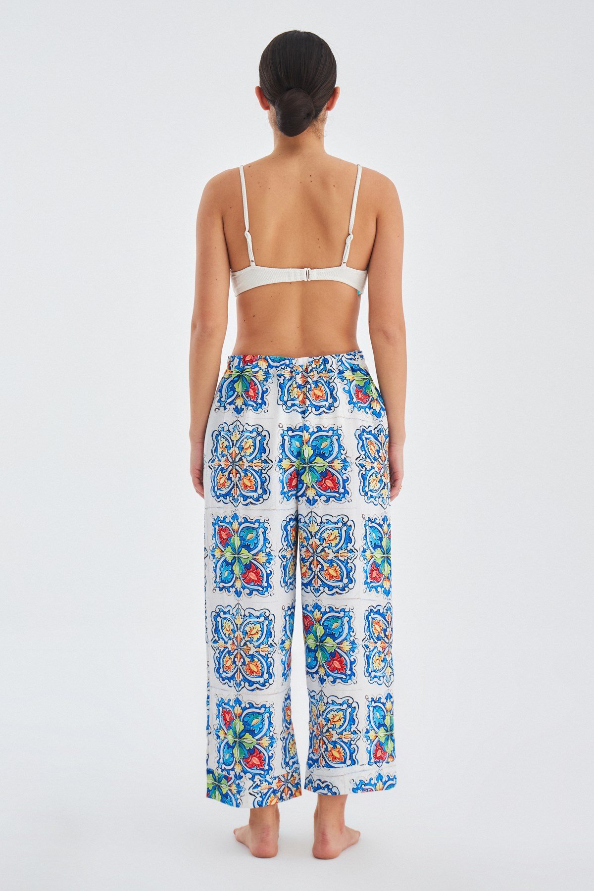 Peraluna RİA TROUSER Çini Desenli Bol Kesim Yazlık Saten Kadın Pantolon Çok Renkli