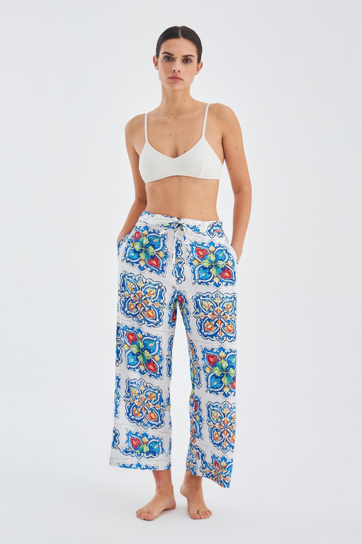 Peraluna RİA TROUSER Çini Desenli Bol Kesim Yazlık Saten Kadın Pantolon Çok Renkli