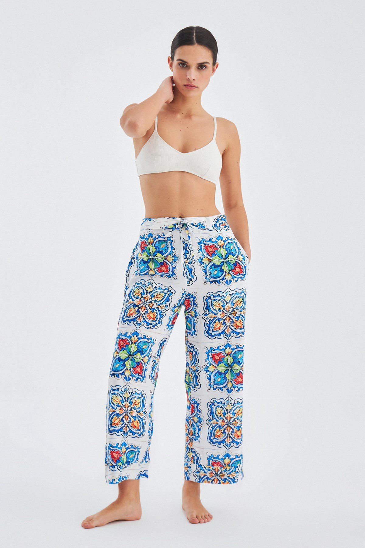 Peraluna RİA TROUSER Çini Desenli Bol Kesim Yazlık Saten Kadın Pantolon Çok Renkli