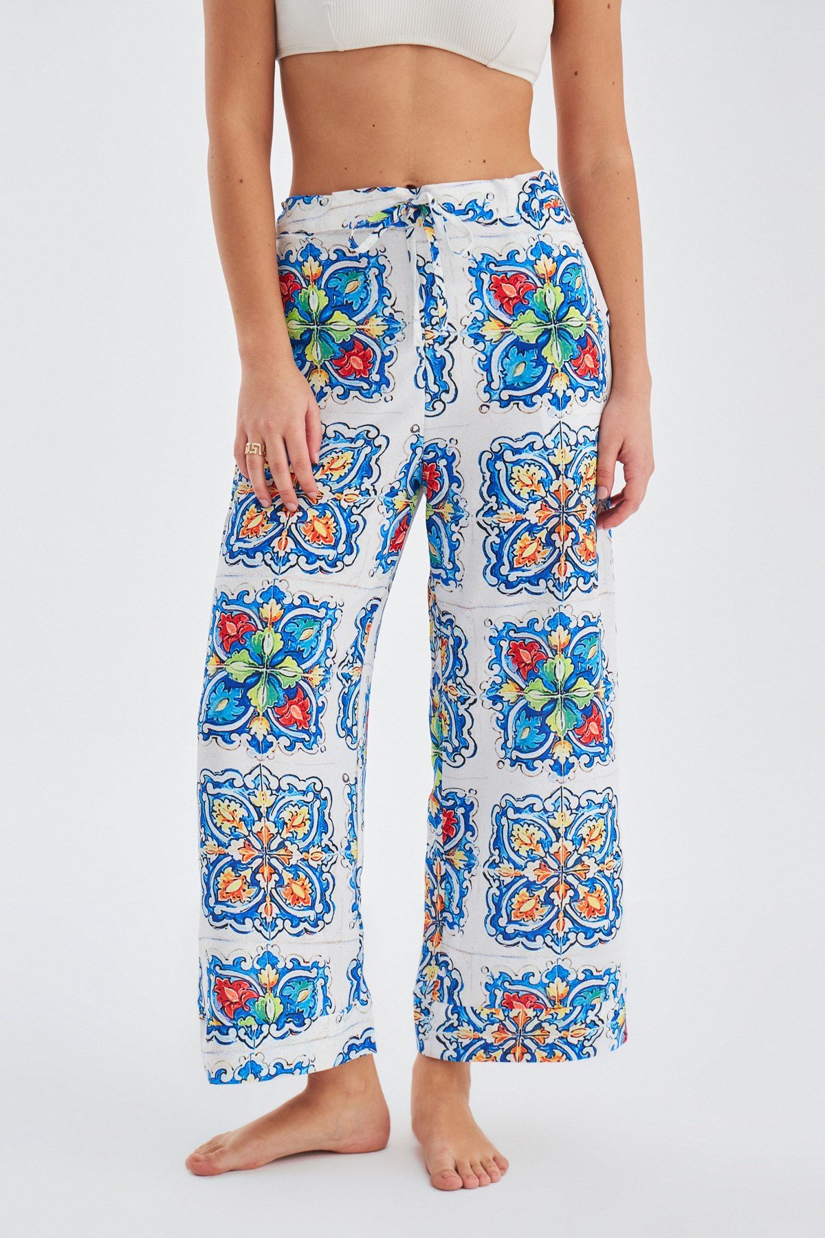 Peraluna RİA TROUSER Çini Desenli Bol Kesim Yazlık Saten Kadın Pantolon Çok Renkli
