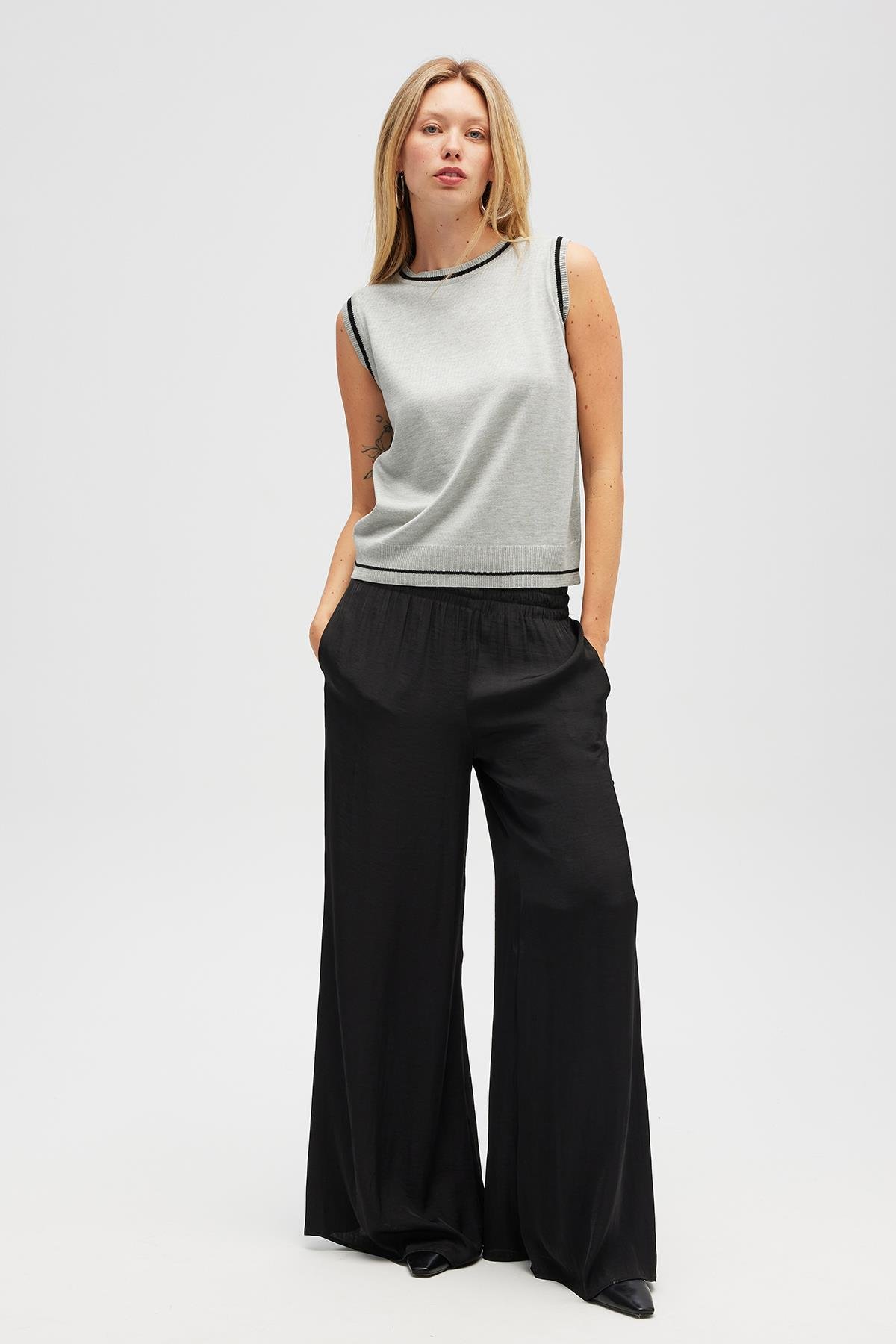 Peraluna Rina Düz Örgü Kadın Triko Kolsuz Bluz - Gri Melanj