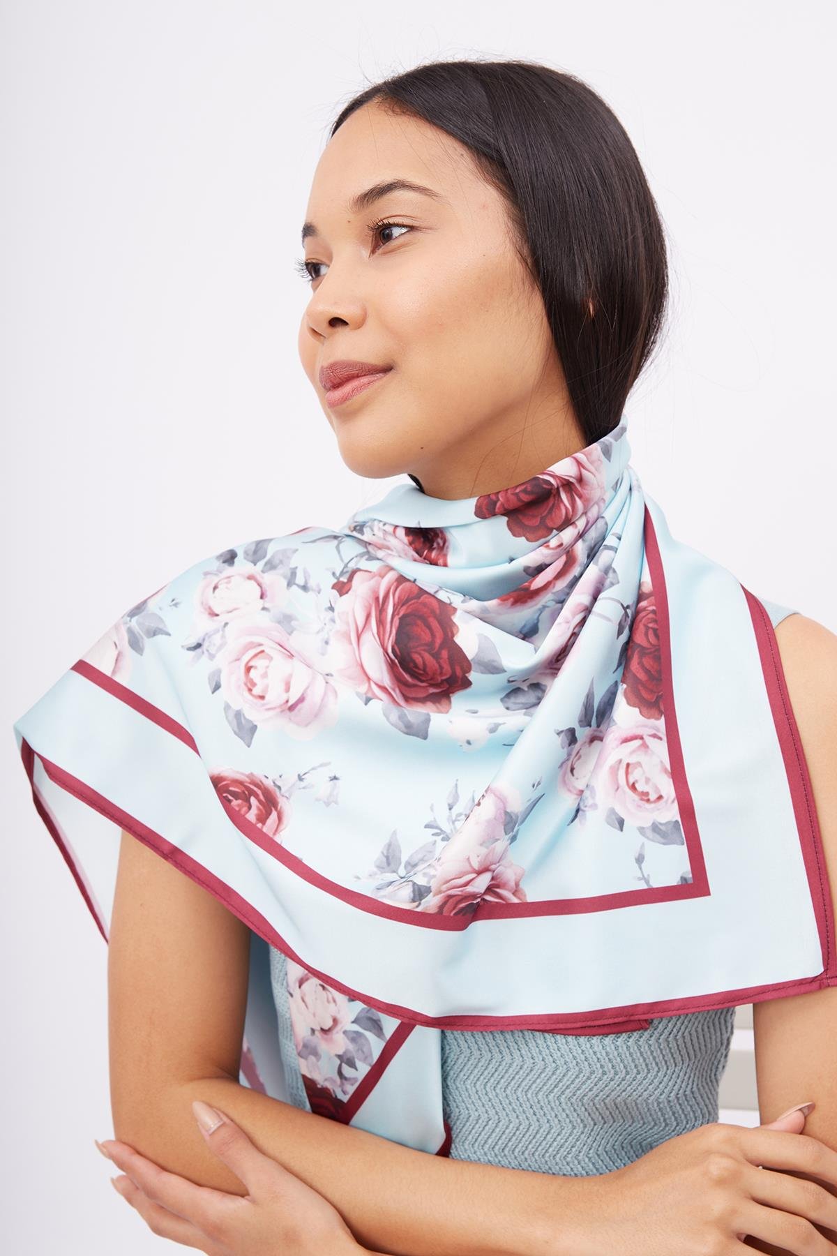 Peraluna ROSEMARRY SCARFE Gül Desen Baskılı Saten Eşarp - Turkuaz