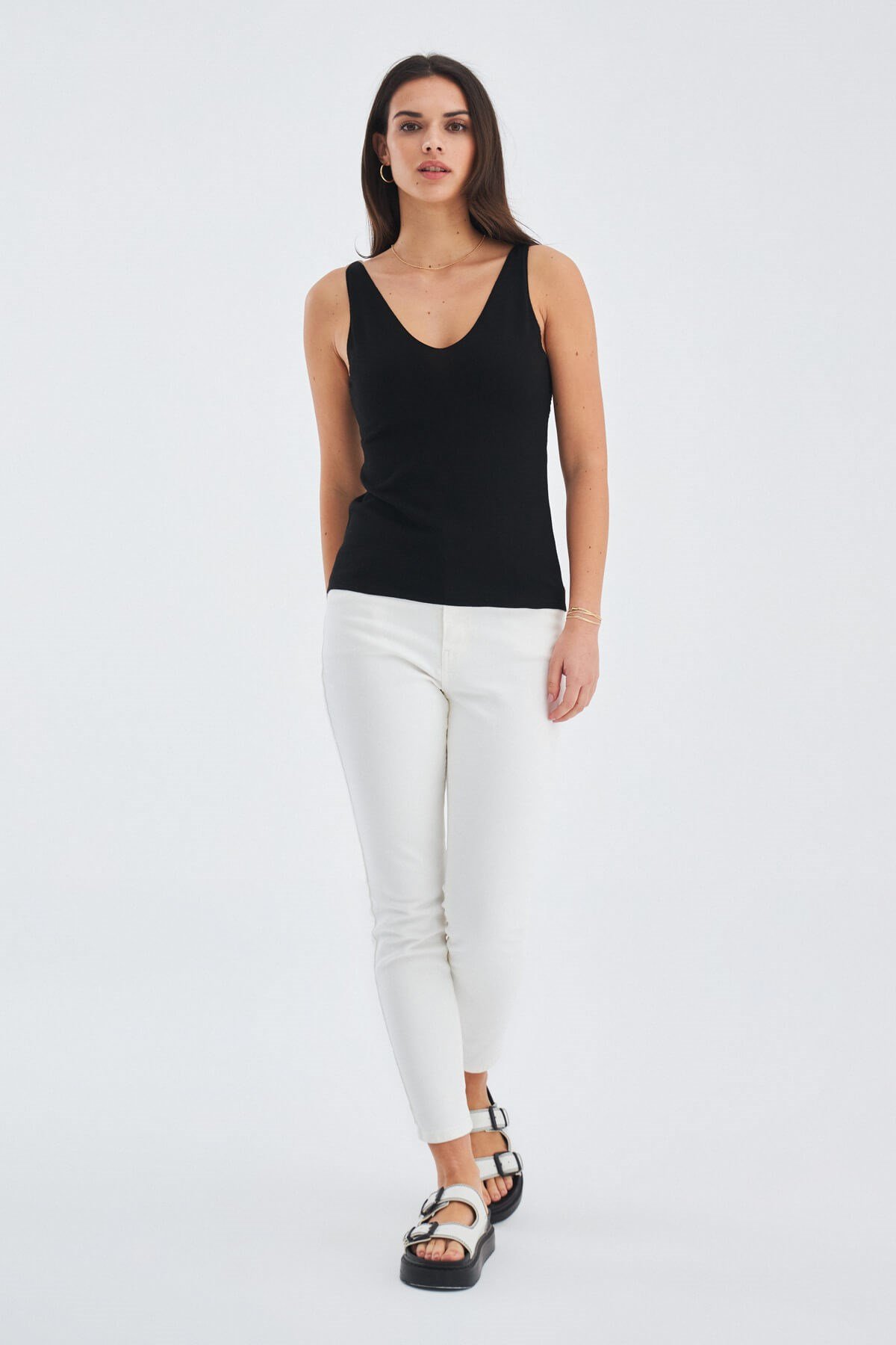 Peraluna RUBY TOP V-NECK Summer Women's Knitwear Undershirt - Black