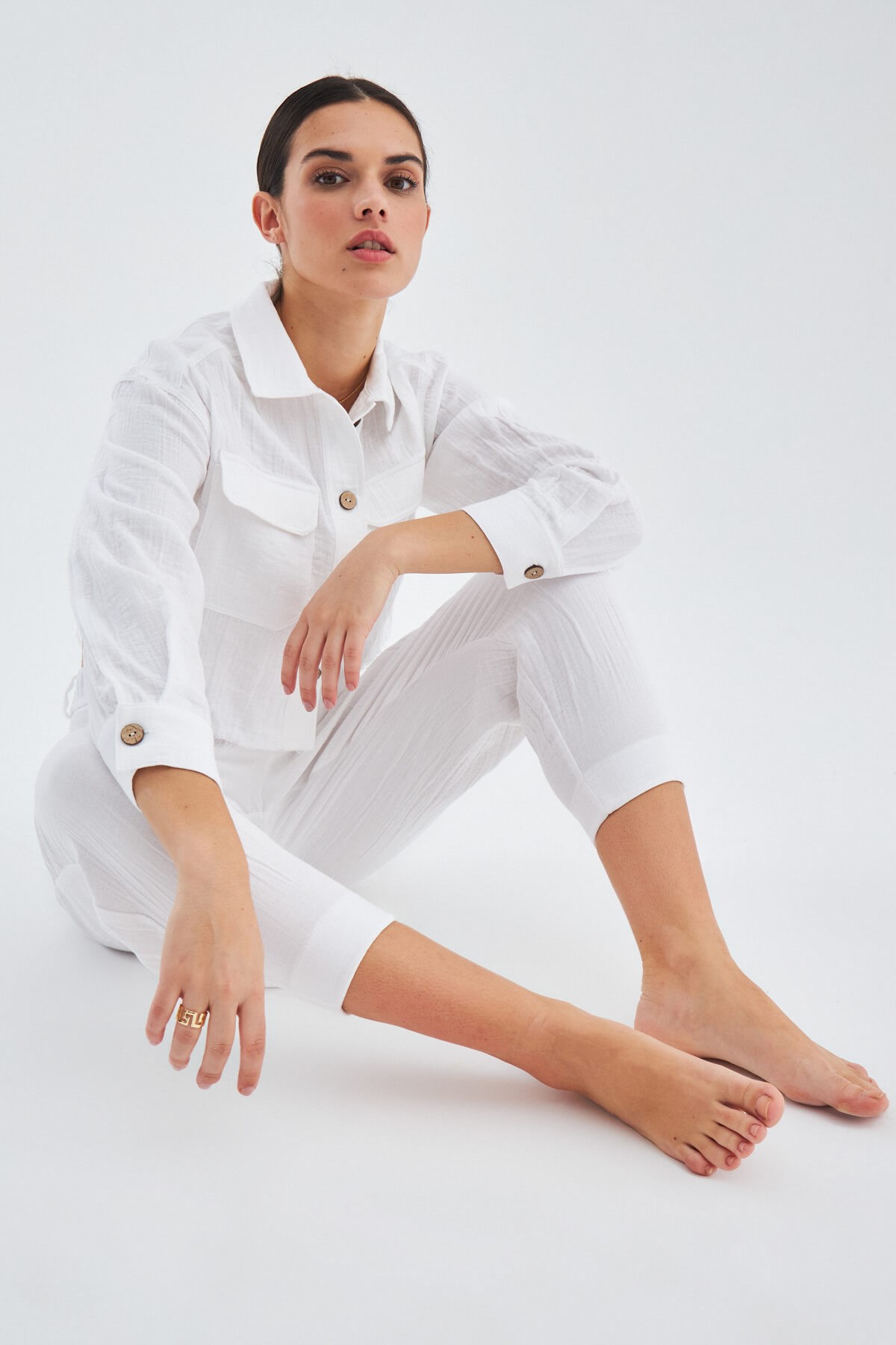 Peraluna SANDAL GÖMLEK Bol Kesim Cepli Yazlık Crop Kadın Gömlek Beyaz