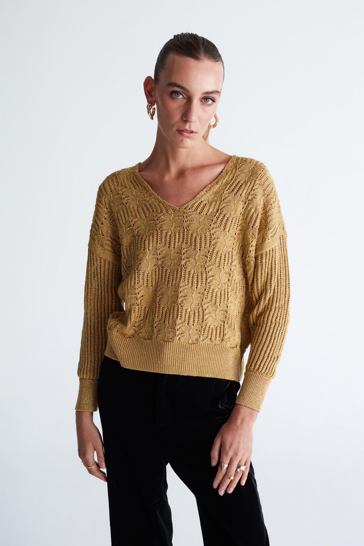 Peraluna SCARLET PULLOVER Çiçek Desen V Yaka Simli Uzun Kol Kadın Triko Kazak Altın