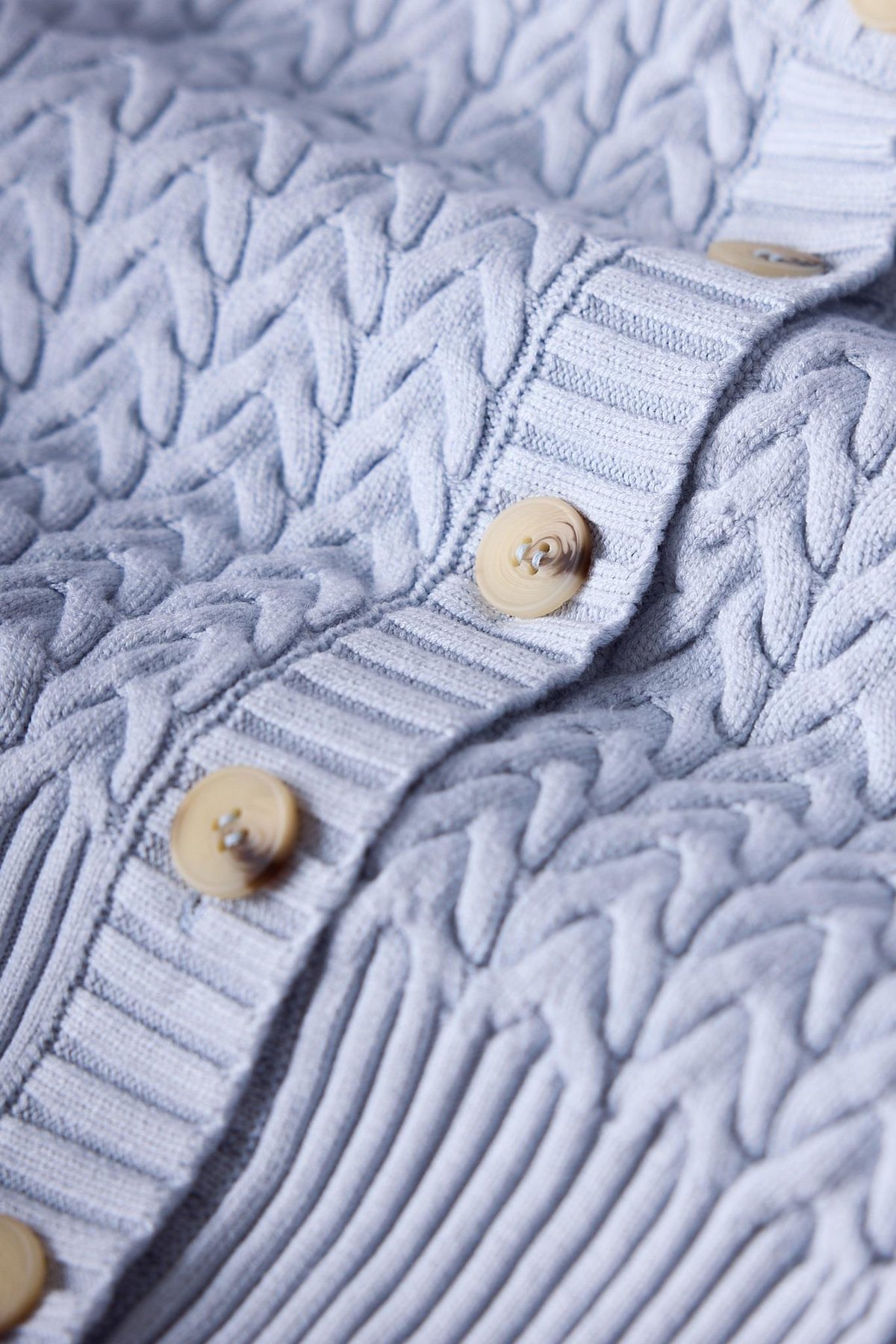 Peraluna Scarlett Saç Örgülü Krop Kesim Kadın Triko Hırka - Bebe Mavi