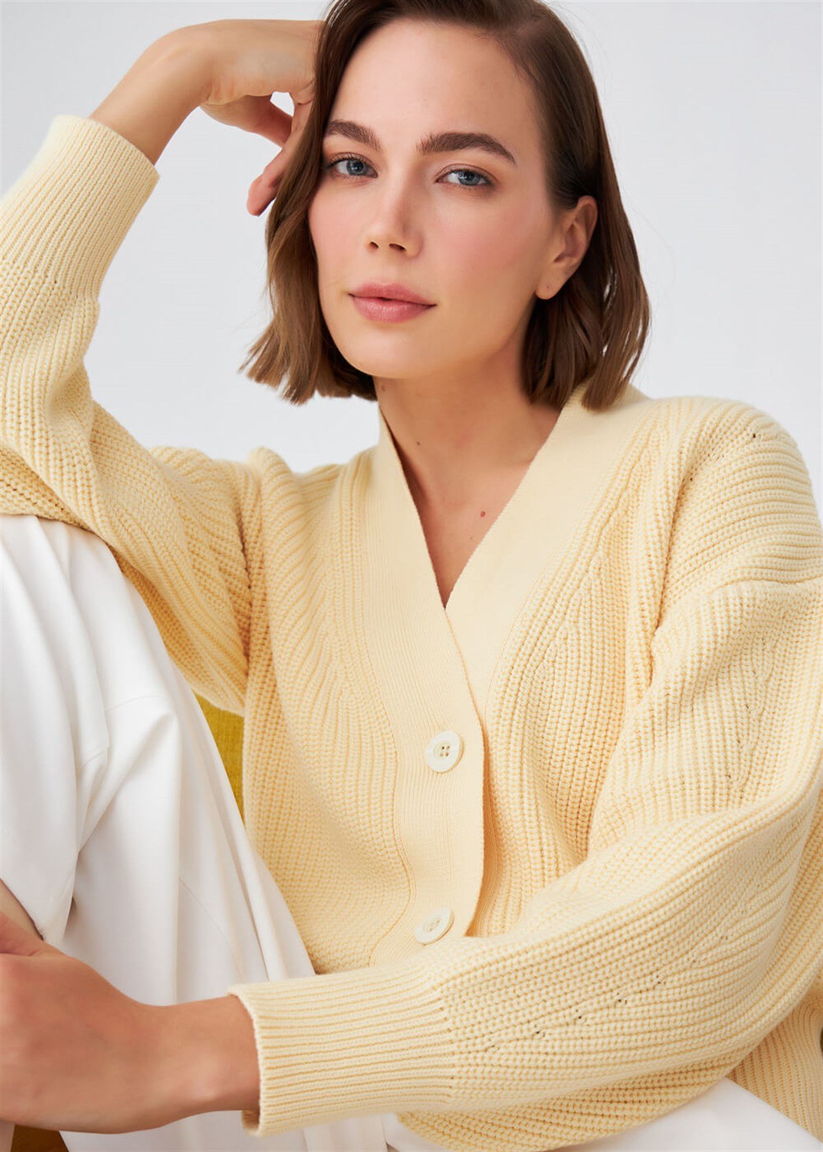 Peraluna Selanik Örgü %100 Pamuk V Yaka Kalın Hırka Sarı