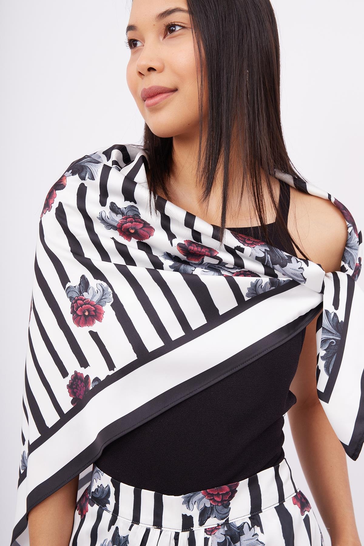 Peraluna STRIPE GARDEN SCARFE Çizgili Güllü Baskılı Saten Kadın Eşarp - Çok Renkli