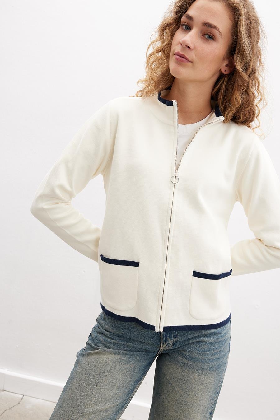 Peraluna Zippered Milano Stitch 2 Pockets %100 Organic Cotton Women’s Cardigan - Ecru