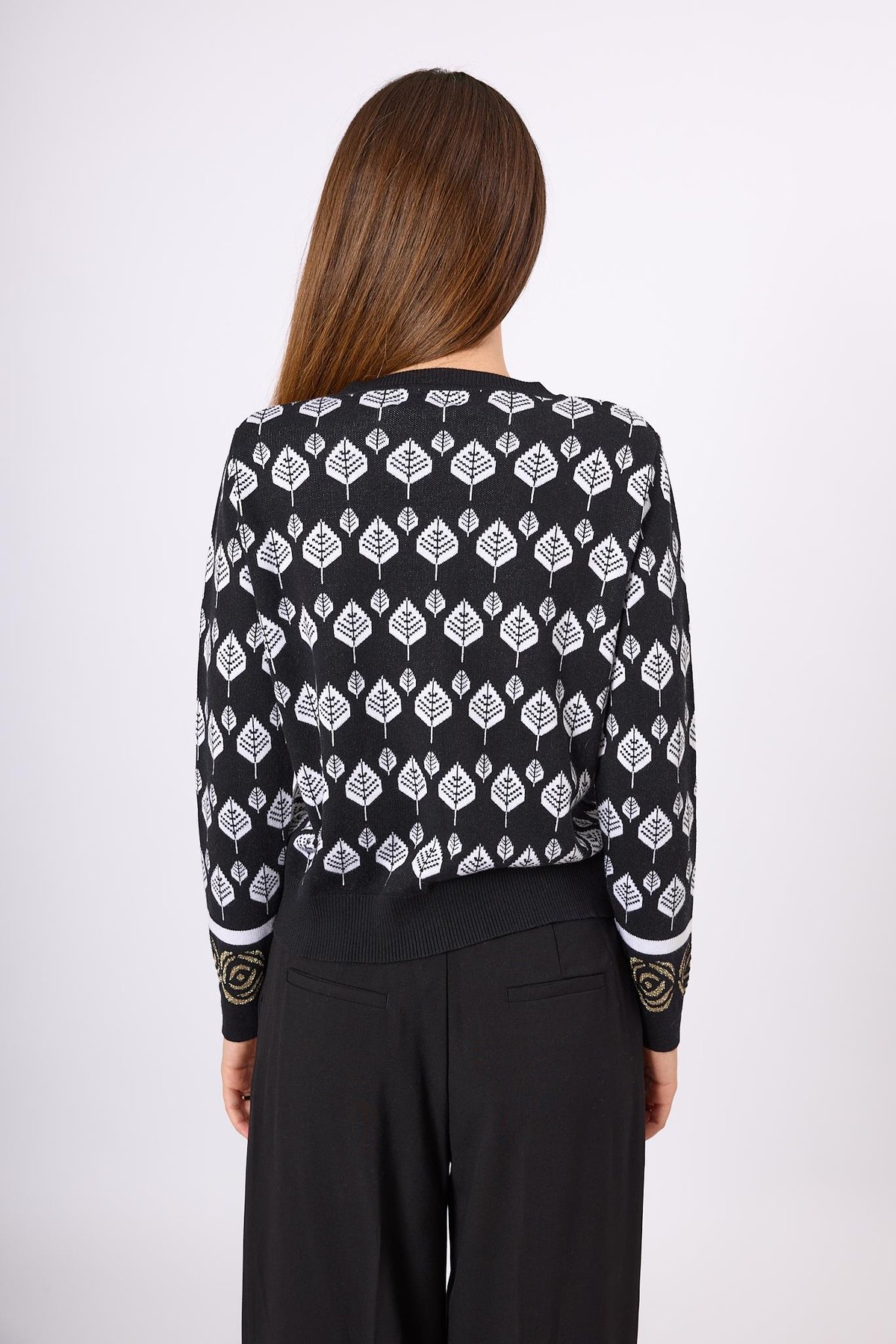 Peraluna Thelma Yaprak Jakarlı Kadın Triko Hirka - Siyah/Ekru