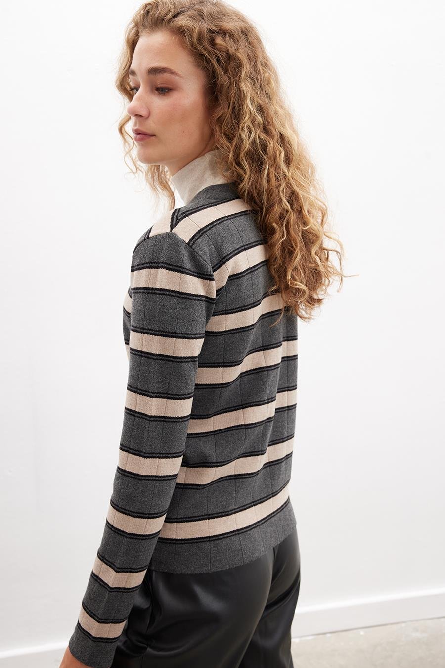 Peraluna TINA PULLOVER Çizgi Desenli Düğme Detaylı Kadın Triko Kazak - Antrasit