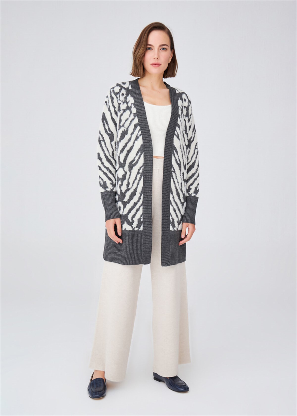 Peraluna Zebra Patterned Long Puff Women's Knitwear Cardigan - Anthracite/Ecru