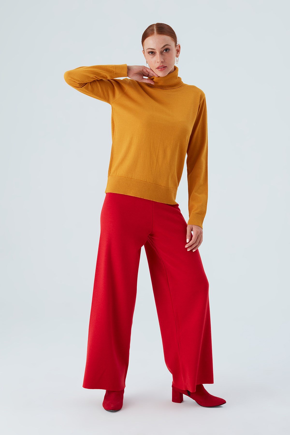 Peraluna VALERIA PULLOVER Turtleneck Slim Women's Knitwear Sweater - Yellow