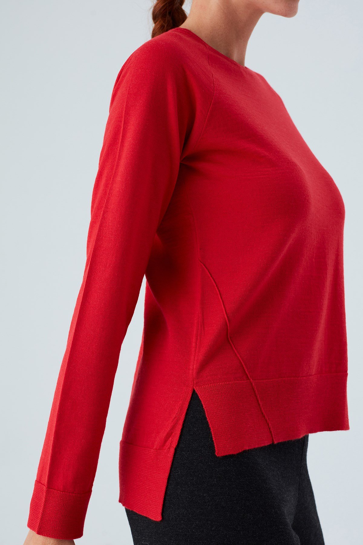 Peraluna VANESSA PULLOVER Merino Yünlü Yanları Yırtmaçlı Ince Kadın Triko Kazak Kırmızı