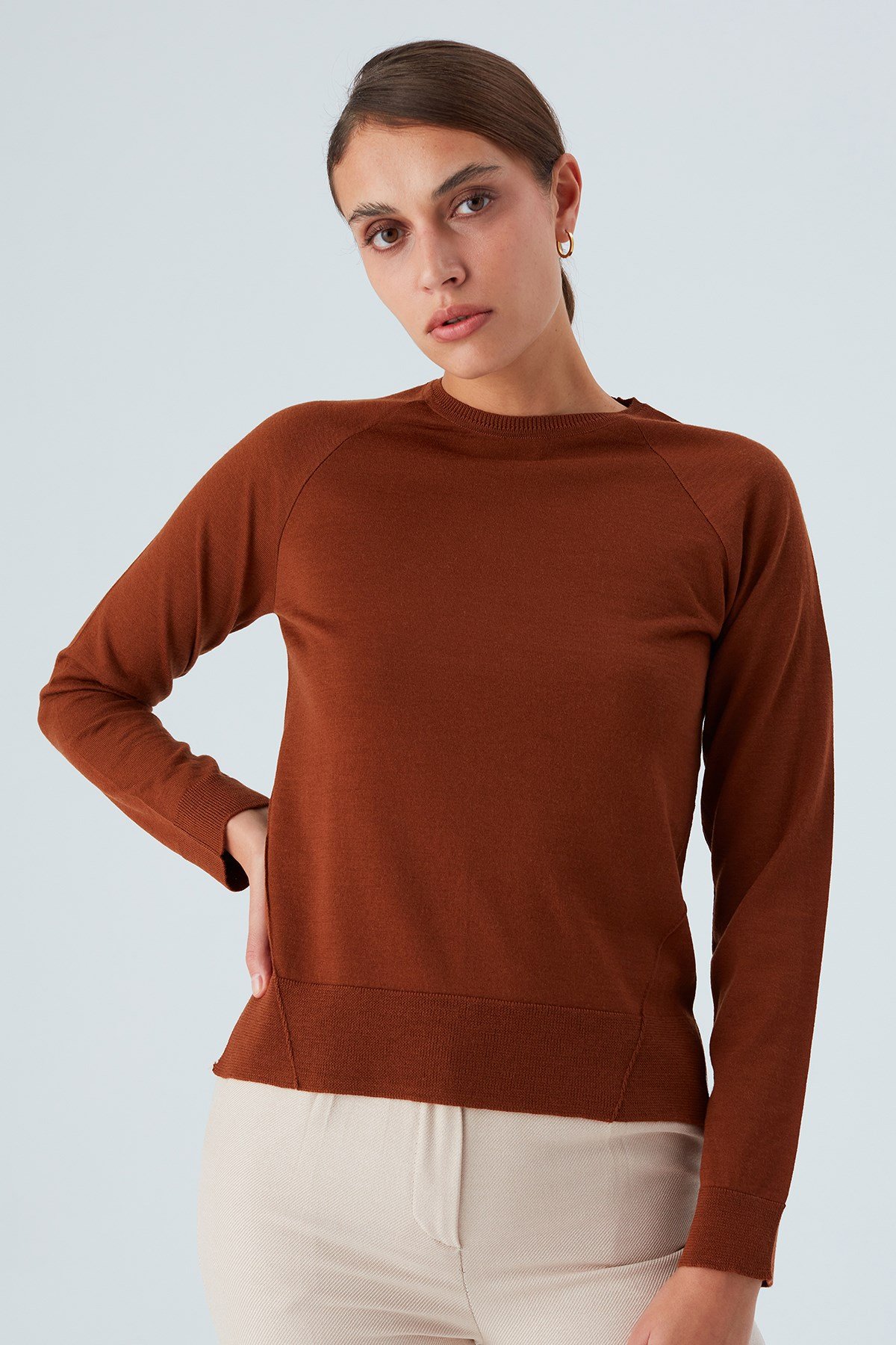 Peraluna VANESSA PULLOVER Merino Yünlü Yanları Yırtmaçlı Ince Kadın Triko Kazak Kahve