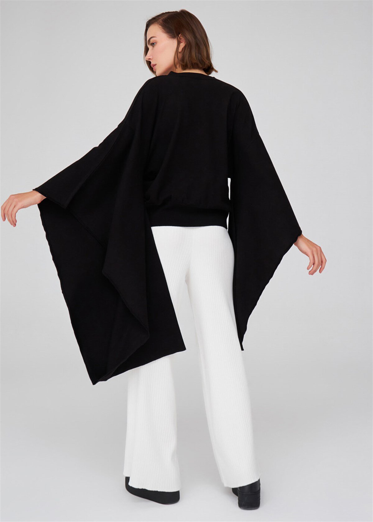 Peraluna Viskon Karışım Egzotik Kadın Triko Kimono Siyah