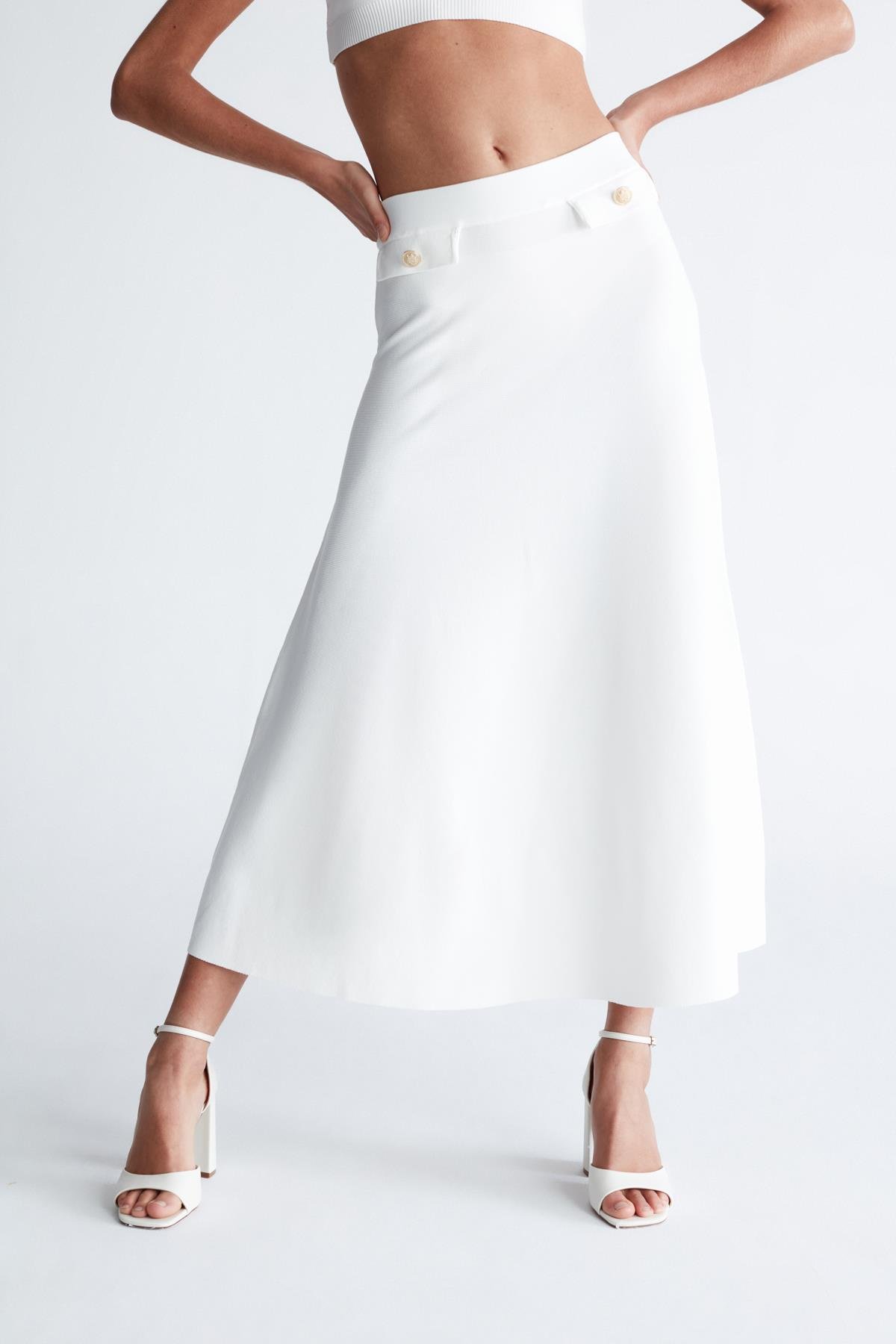 Peraluna VIVIEN SKIRT Düğme Detaylı Diz Altı Kloş Kadın Triko Etek Ekru