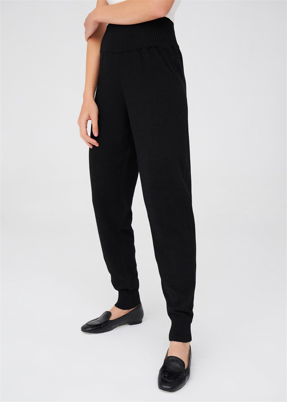 Peraluna Yüksek Bel Dar Paça Kaşmir Karışım Fit Kadın Triko Pantolon Siyah
