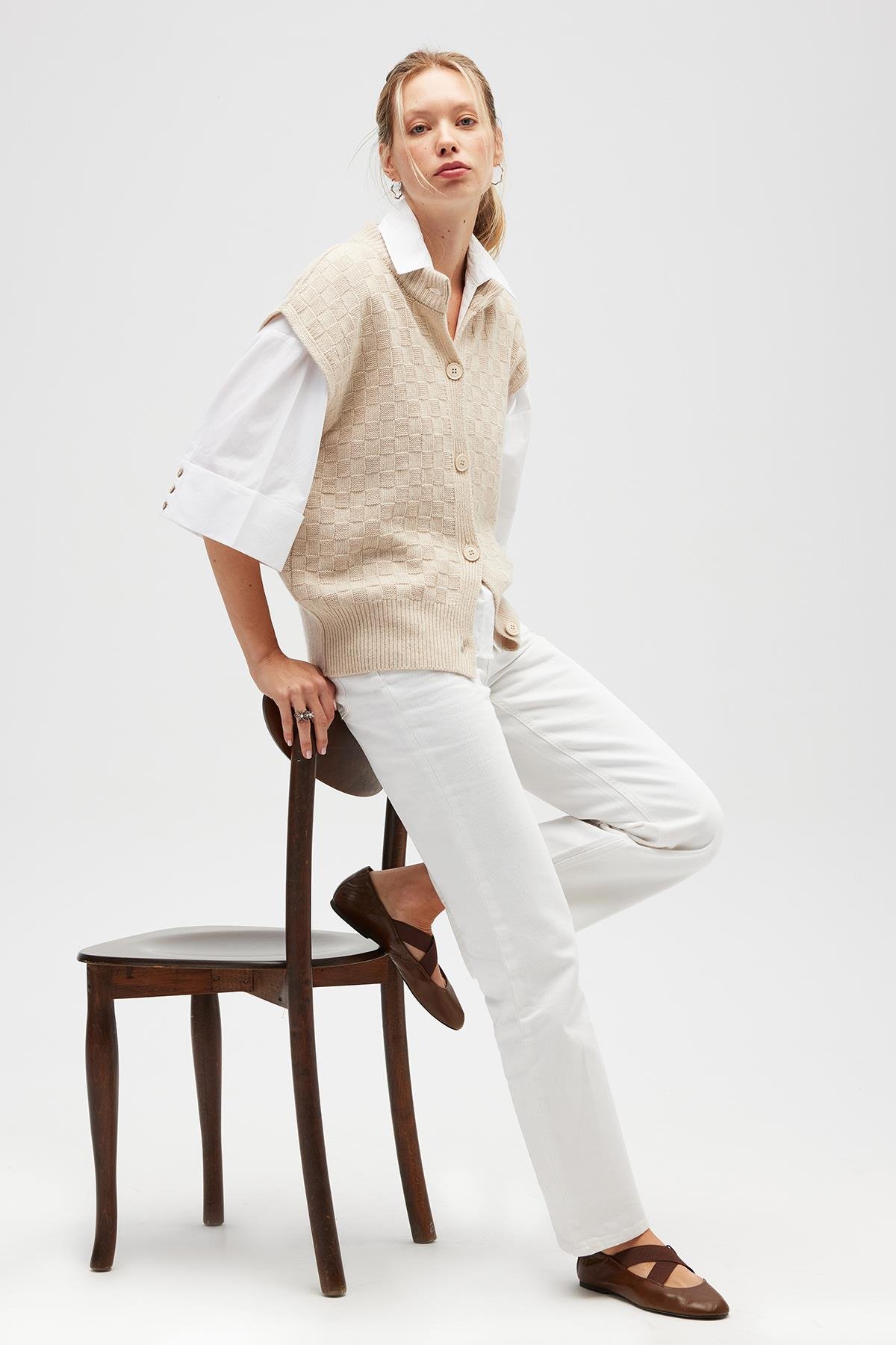 Peraluna Yvette Kadın Düğmeli Triko Yelek - Bej