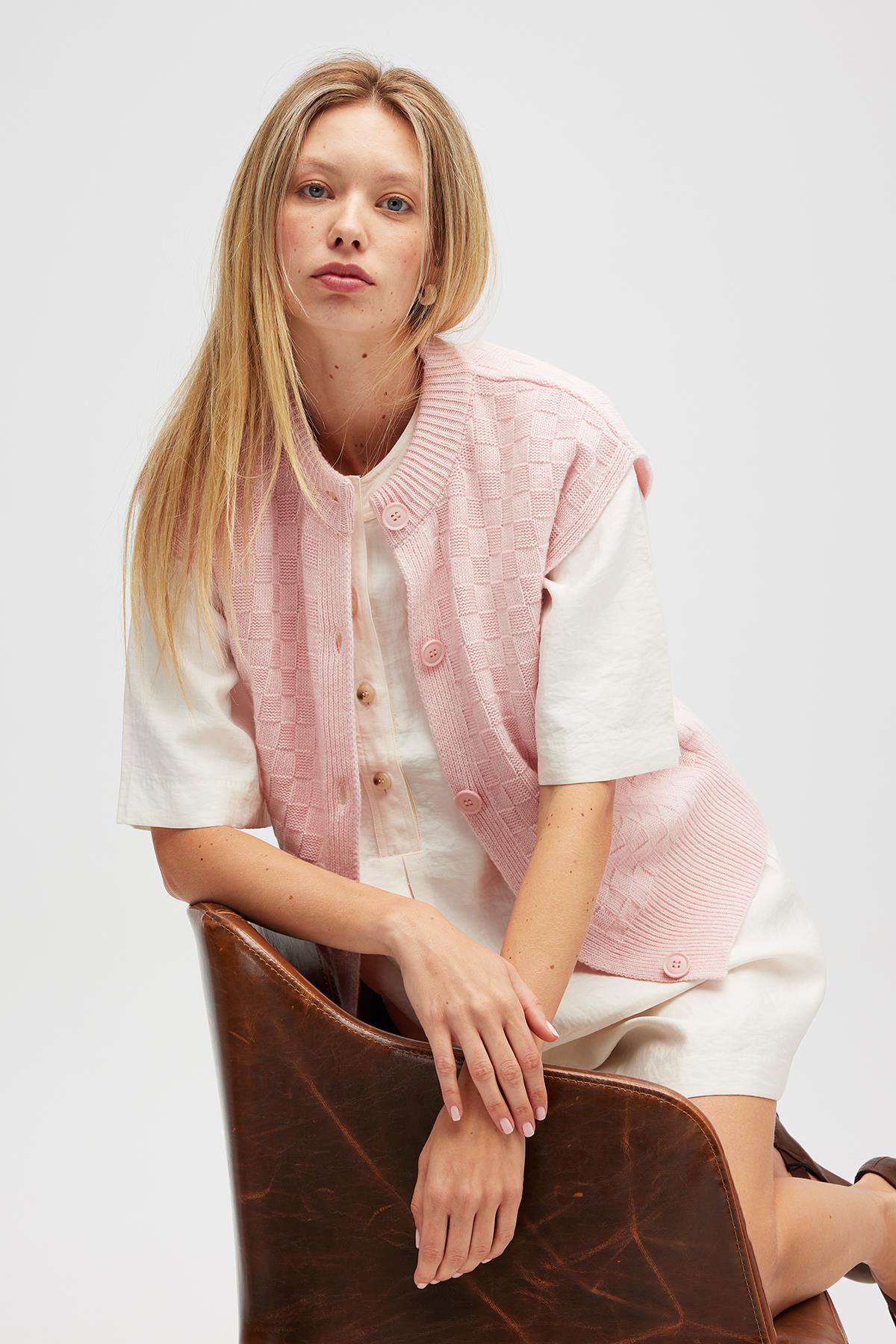 Peraluna Yvette Kadın Düğmeli Triko Yelek - Açık Pembe