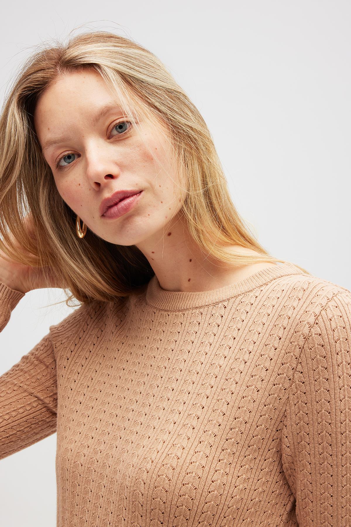 Peraluna Zaira Mini Saç Örgü Desenli, Yırtmaçlı Elbise - Camel