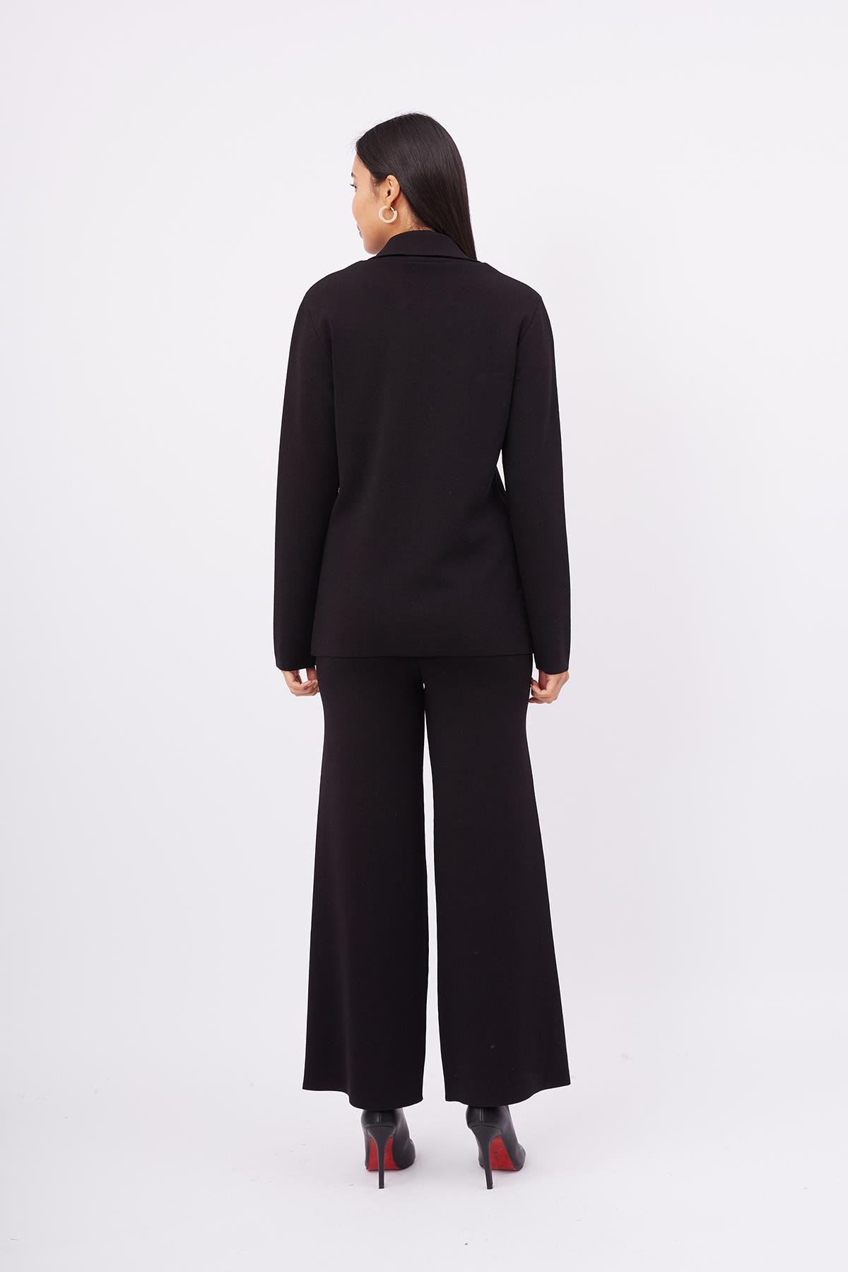 Styleboom X Peraluna KATHERINE BLAZER Çelik Örgü Klasik Kesim Düğmeli Blazer Kadın Triko Ceket - Siyah