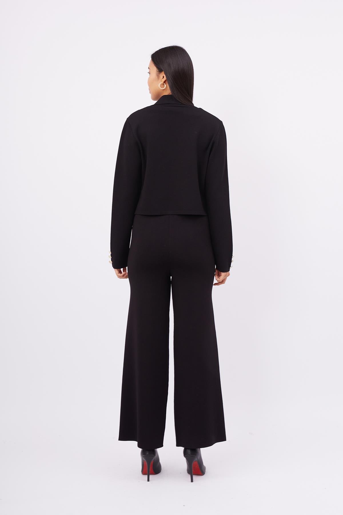 Styleboom X Peraluna KATHY BLAZER Çelik Örgü Crop Kruvaze Blazer Kadın Triko Ceket - Siyah