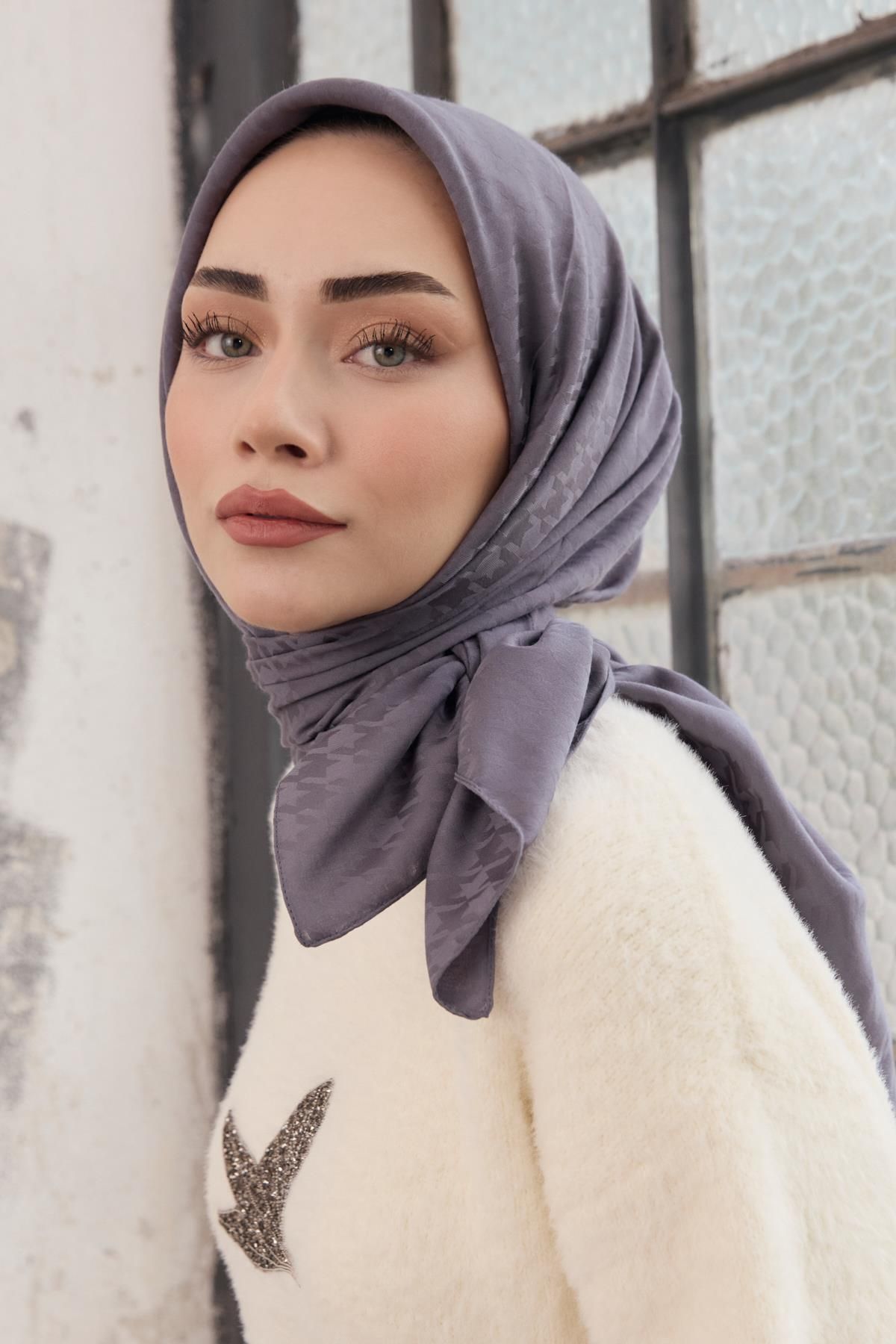Kazayağı Desen Jakar Eşarp Duman Gri