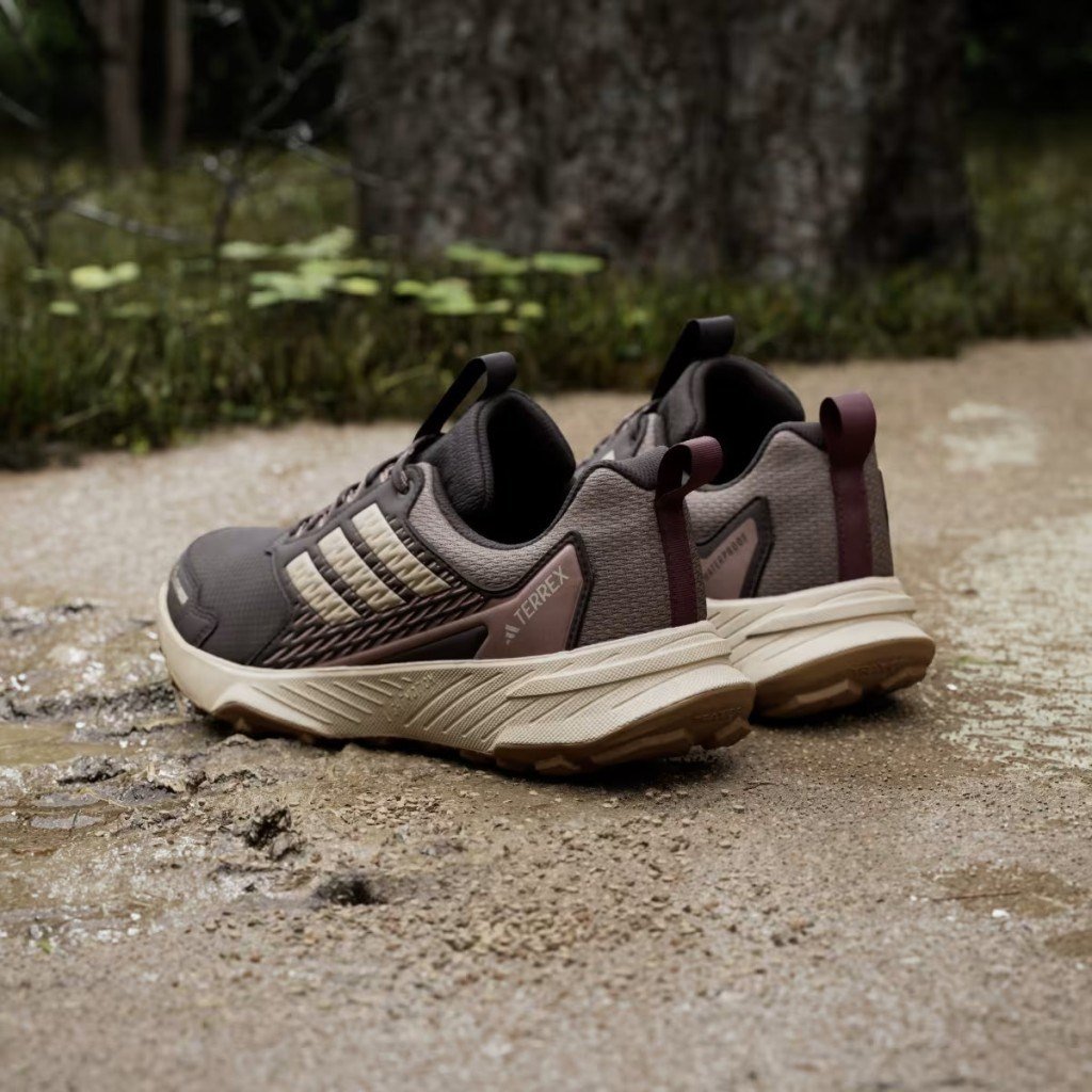 Adidas HQ5101 Terrex Tracefinder 2 Climaproof Kadın Arazi Koşu Ayakkabısı Kahverengi