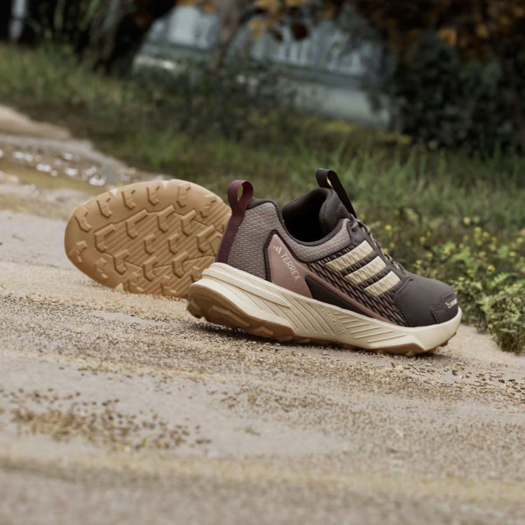 Adidas HQ5101 Terrex Tracefinder 2 Climaproof Kadın Arazi Koşu Ayakkabısı Kahverengi
