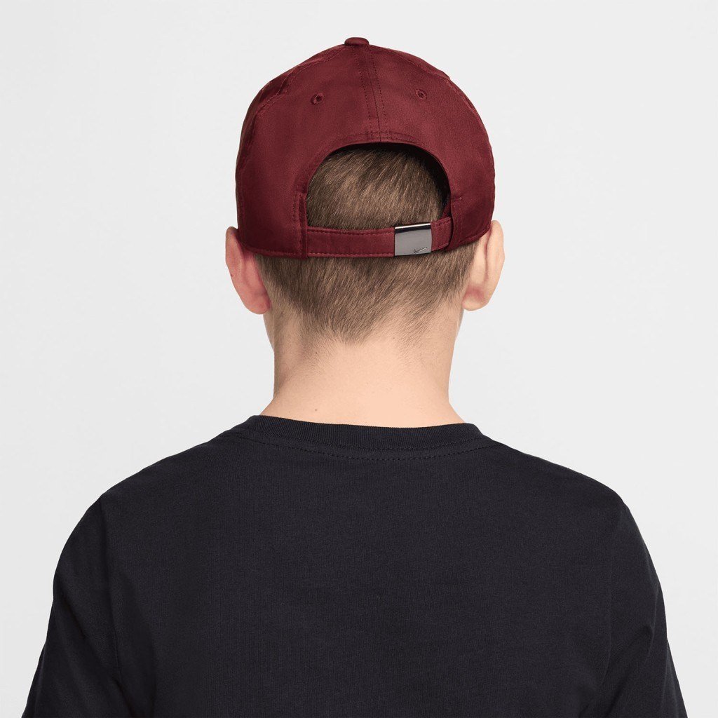 Nike Dri-FIT Club Metal Swoosh Çocuk Şapkası (Bordo) FB5064-619