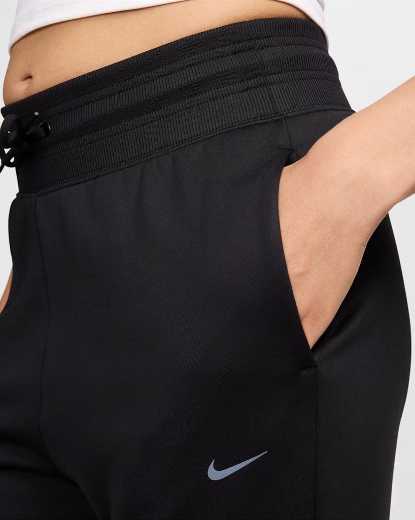 NIKE FB5431-010 Therma-FIT Yüksek Belli Siyah Tayt