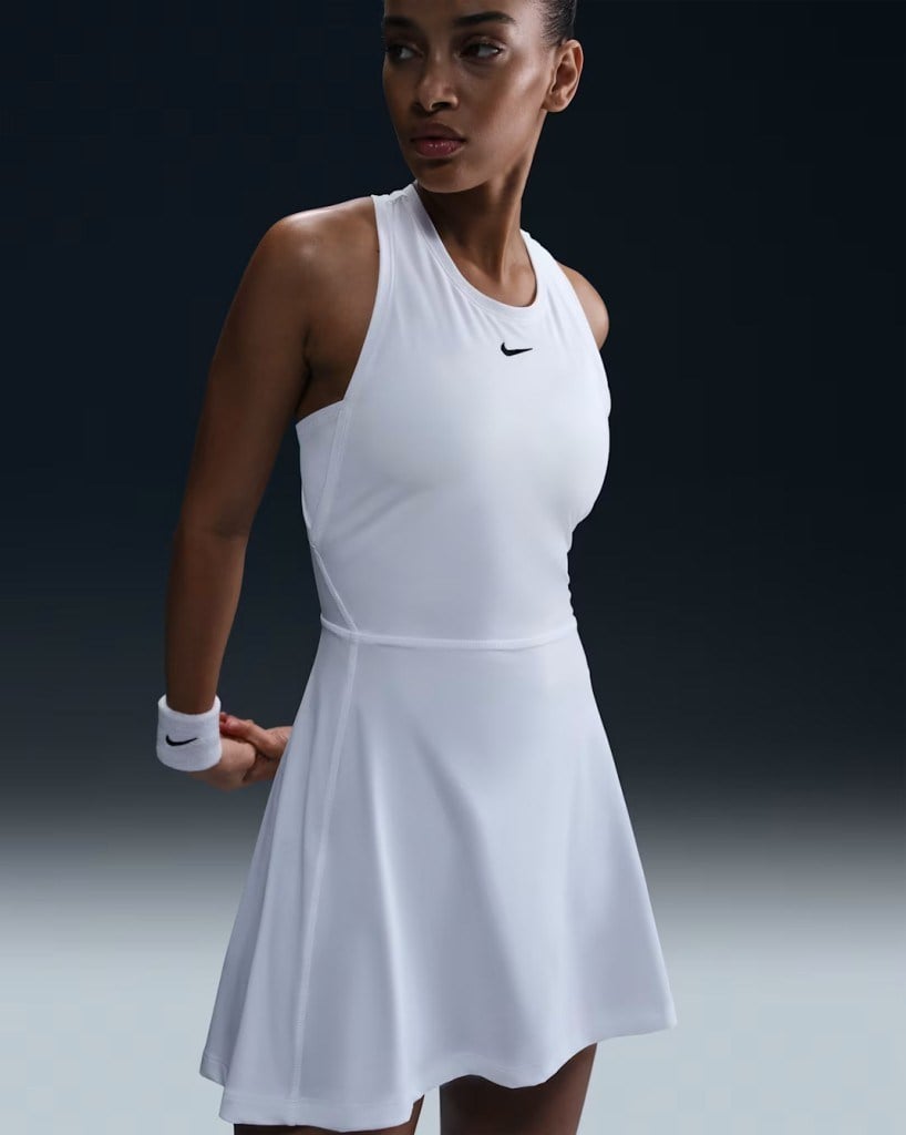 Nike FQ1780-100 Victory Dri-FIT Kadın Tenis Elbisesi - Beyaz