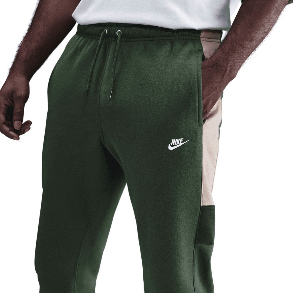 Nike HV1165-323 Club Fleece Erkek Tracksuit Takım - Yeşil